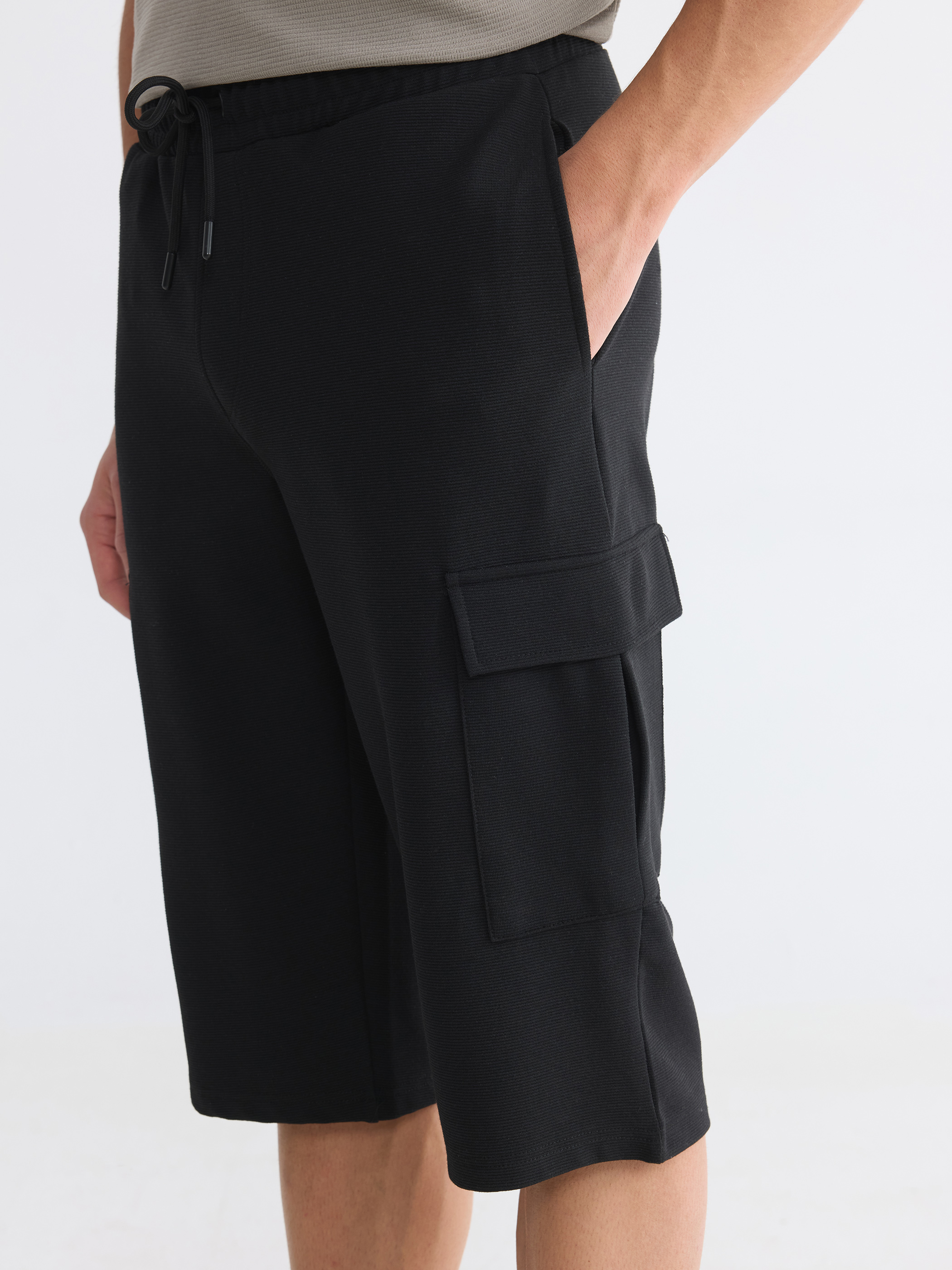 LCWAIKIKI Classic Regular Fit Erkek Kargo Şort görsel 3