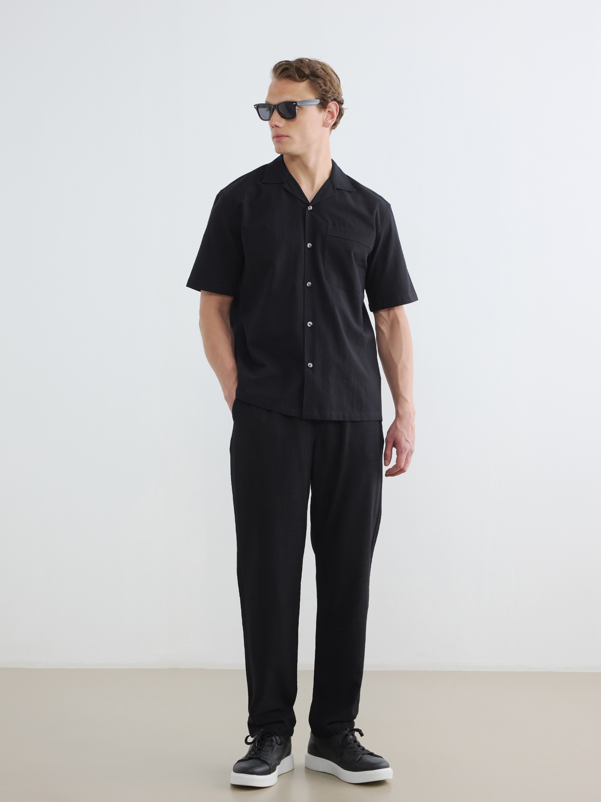 LCW Vision Regular Fit Keten Görünümlü Erkek Pantolon