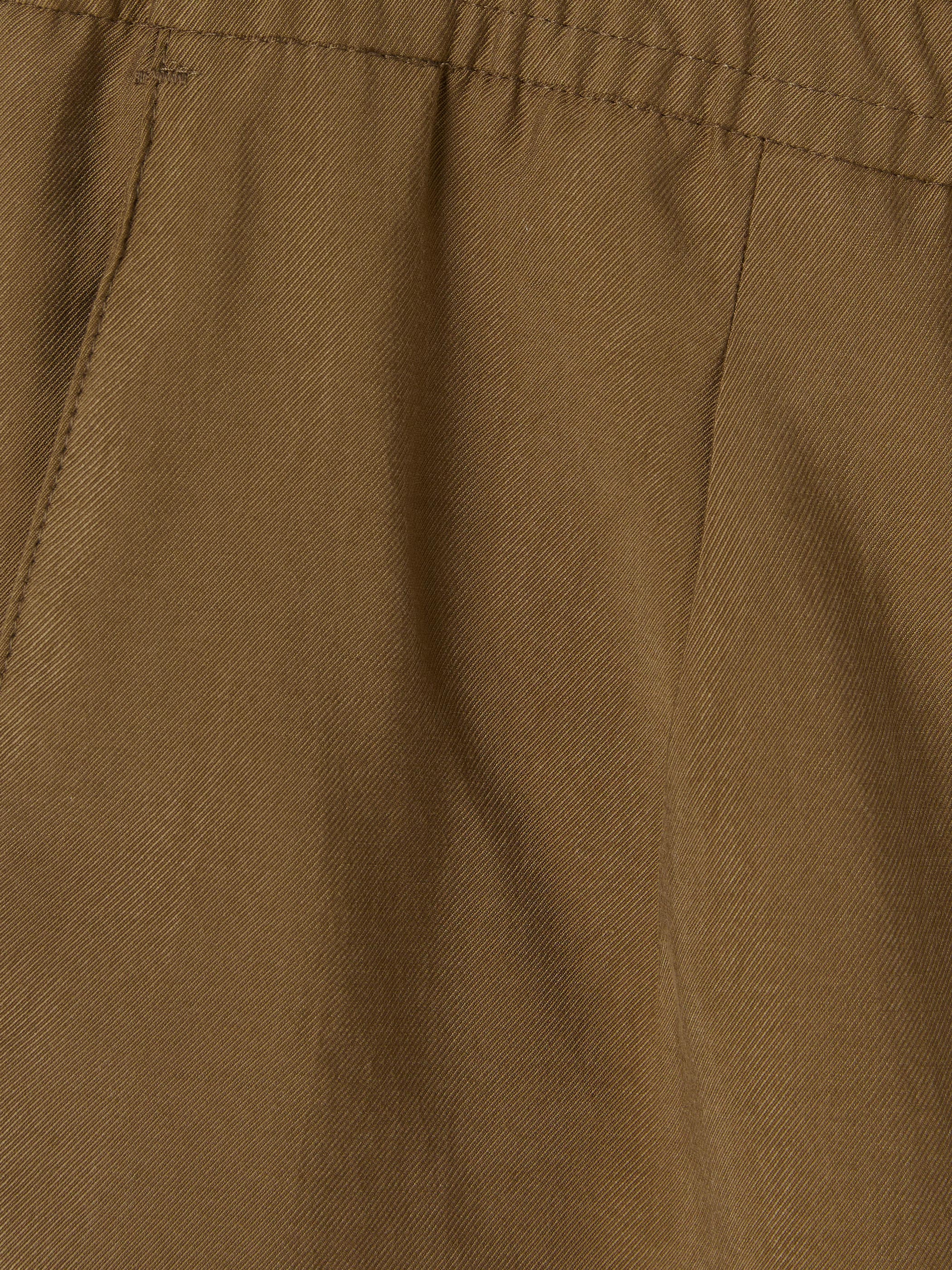 LCW Vision Regular Fit Erkek Pileli Pantolon görsel 6