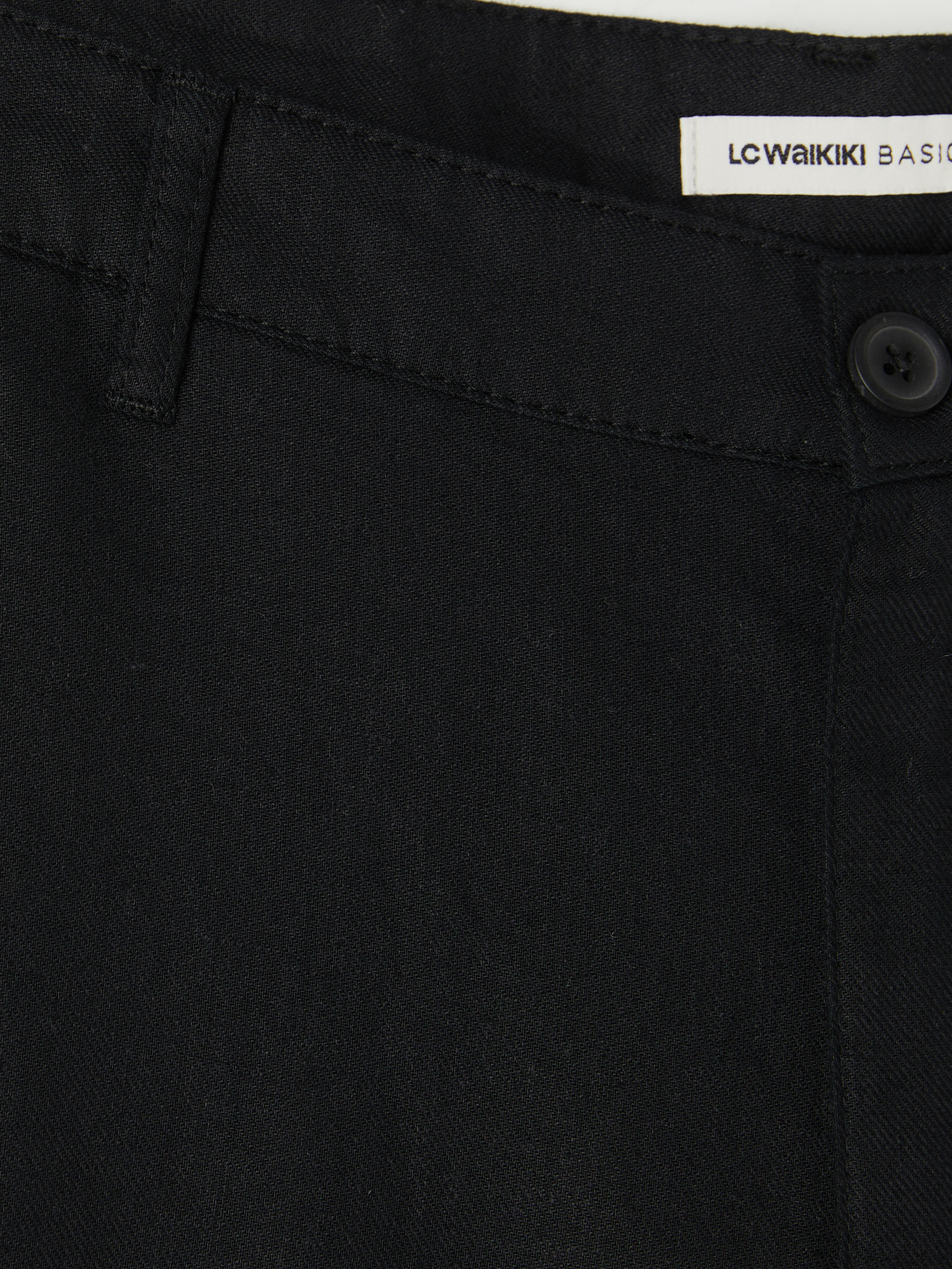 LCWAIKIKI Classic Regular Fit Keten Karışımlı Erkek Şort görsel 6