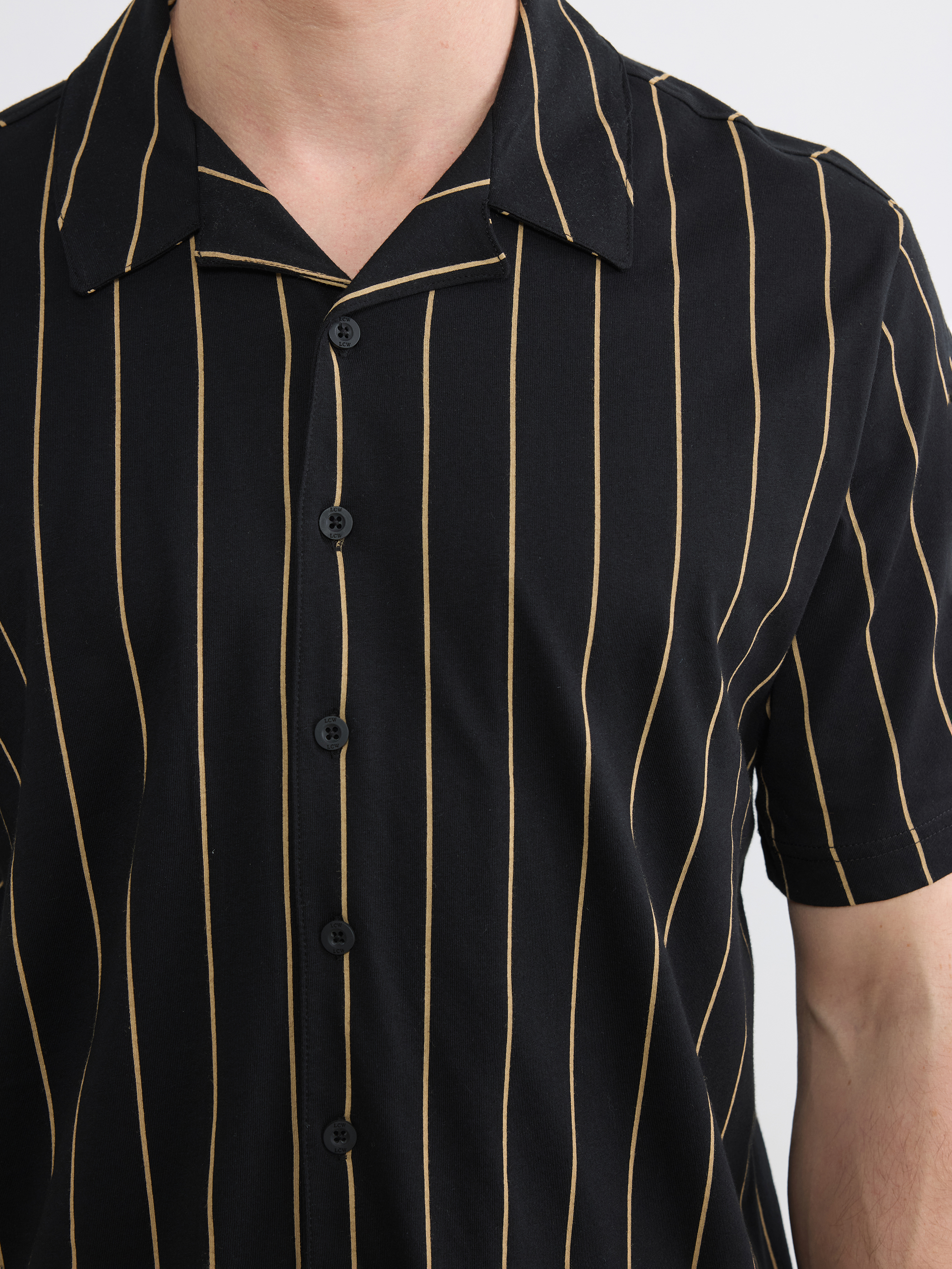 LC WAIKIKI Standart Kalıp Çizgili Penye Erkek Pijama Takım görsel 3
