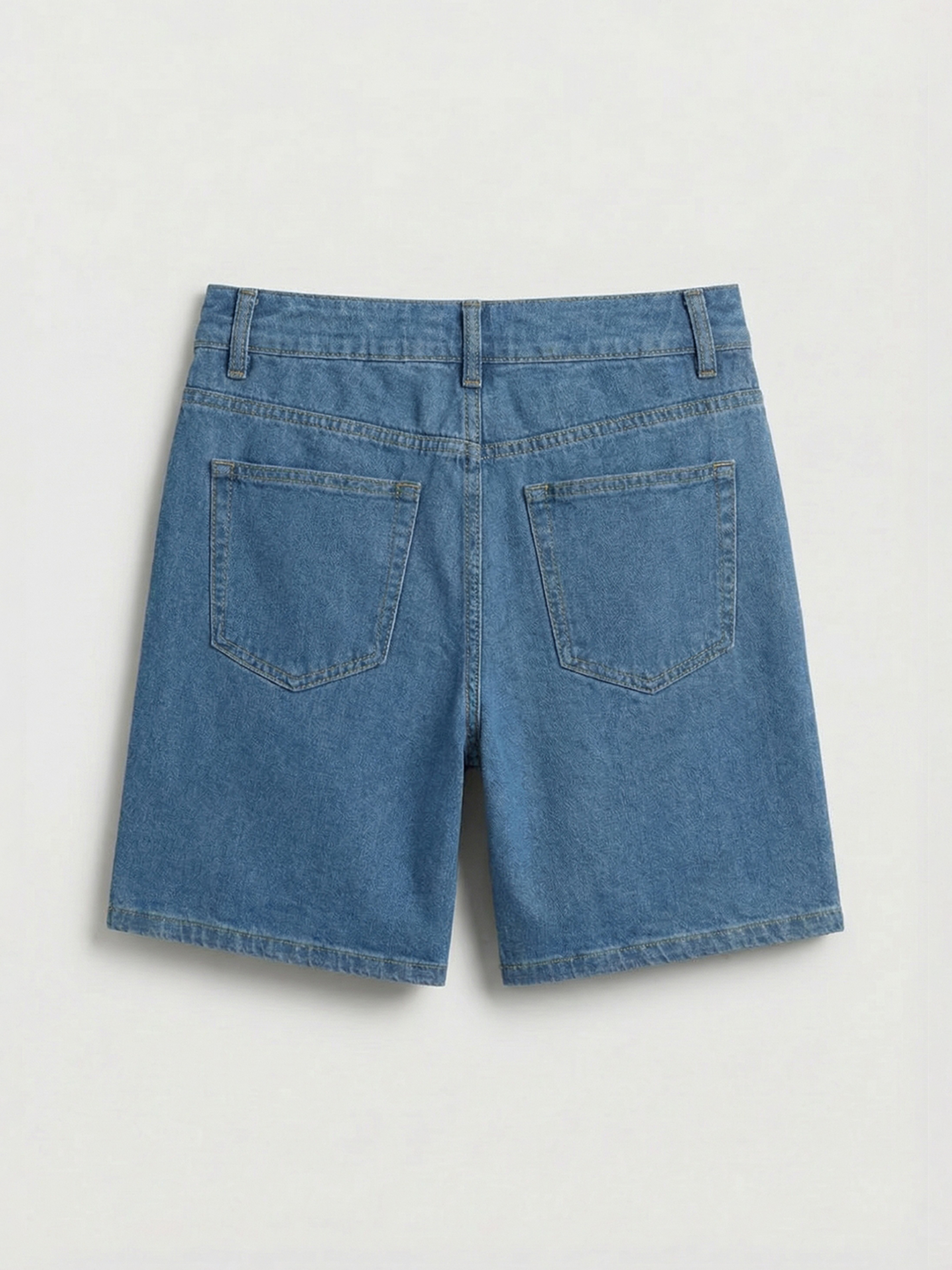 LC WAIKIKI Loose Fit Kadın Jean Şort görsel 6