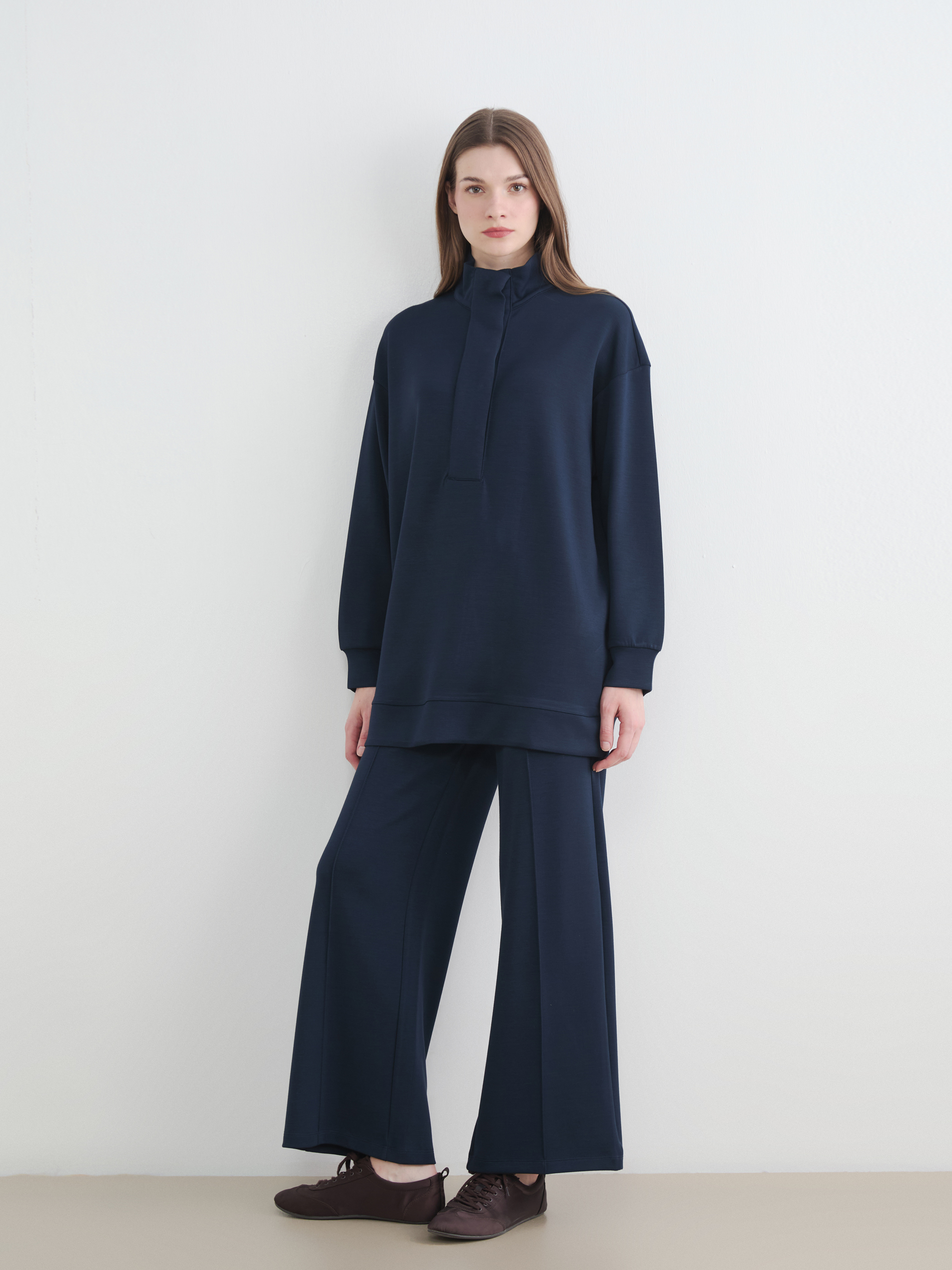 LCW Modest Soft Touch Oversize Kadın Sweatshirt Tunik görsel 2