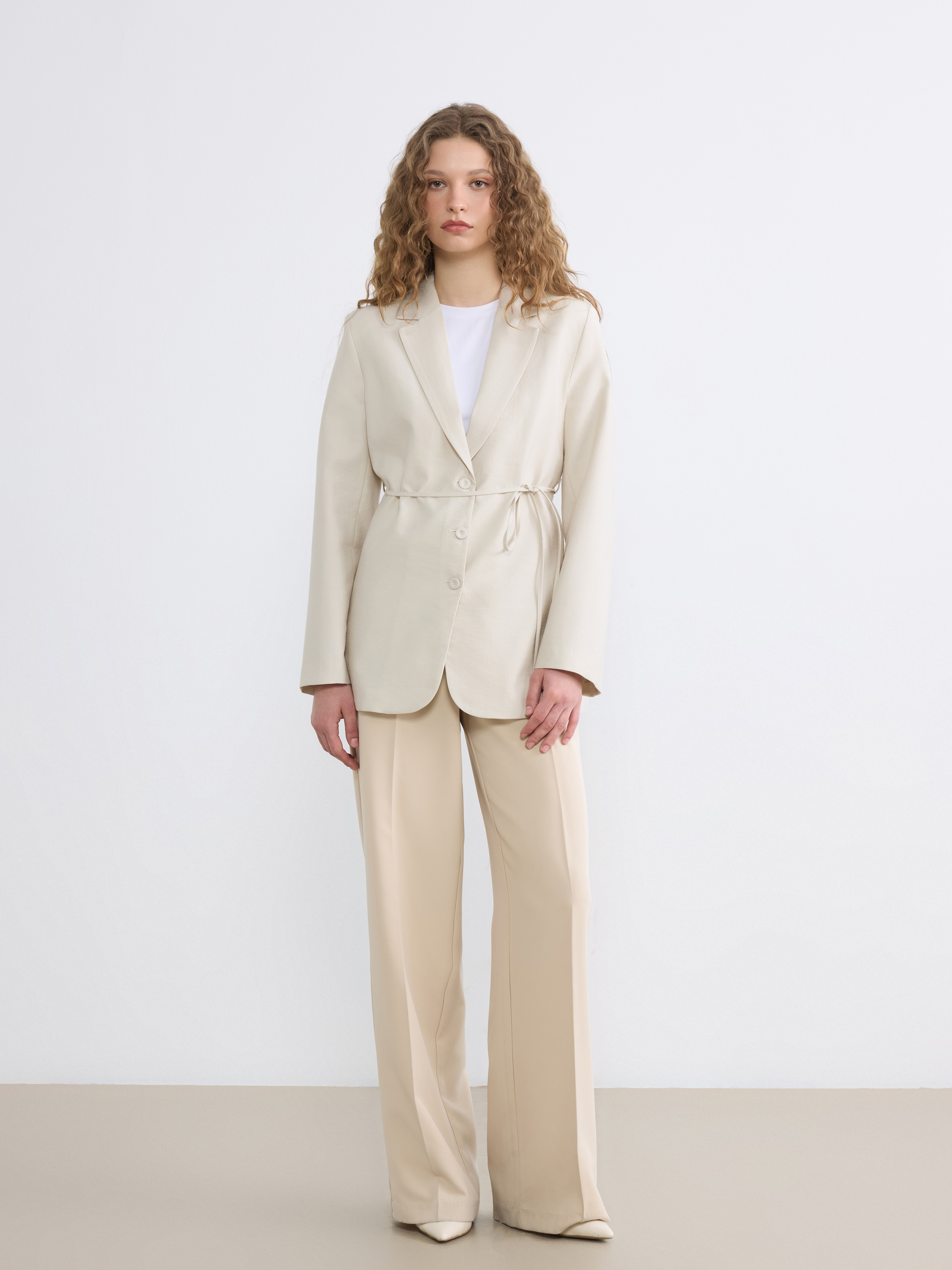 LCW Modest Kuşaklı Yaka Kadın Blazer Ceket görsel 3