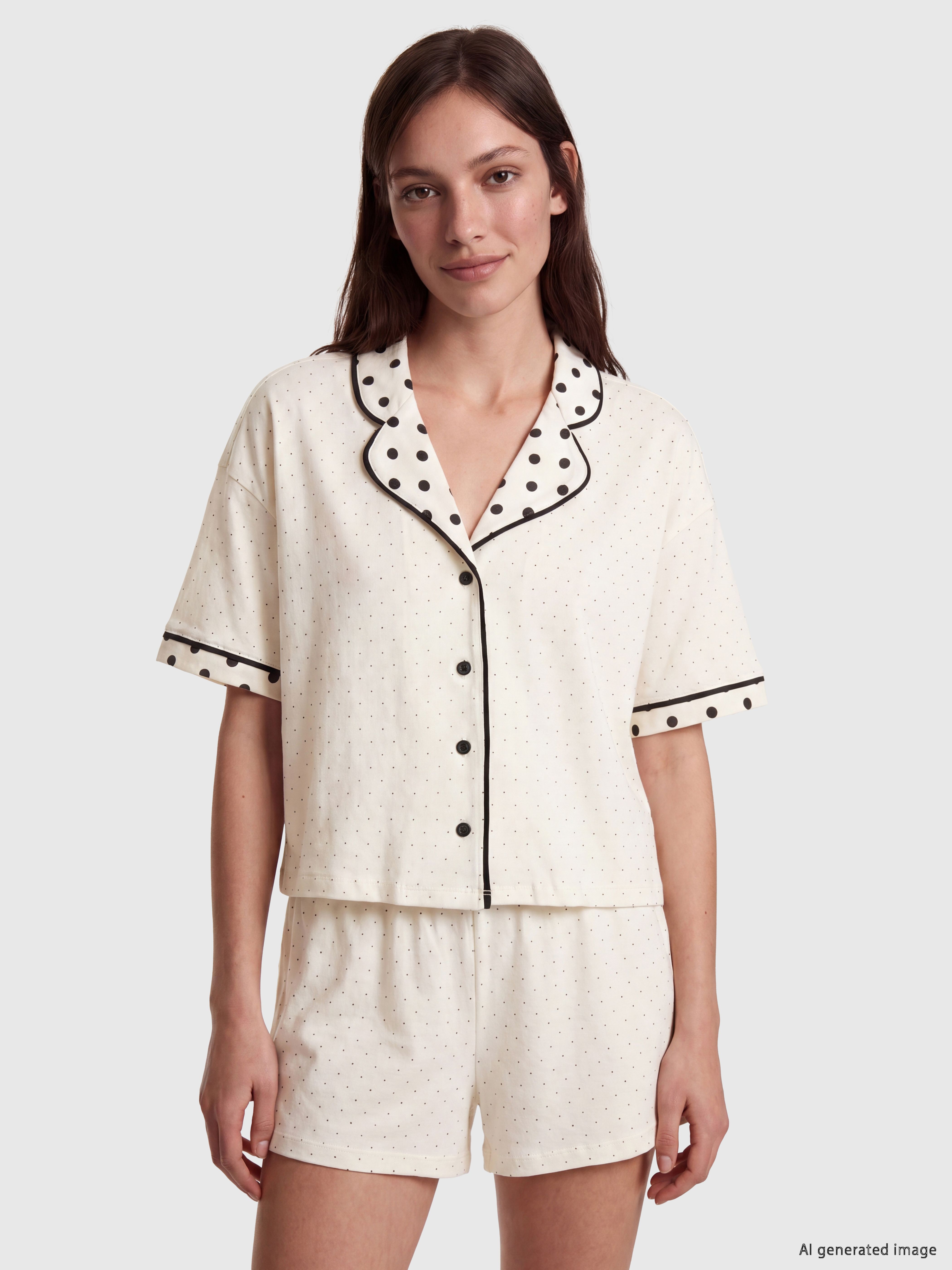 LCW DREAM Gömlek Yaka Puantiyeli Kadın Şortlu Pijama Takımı