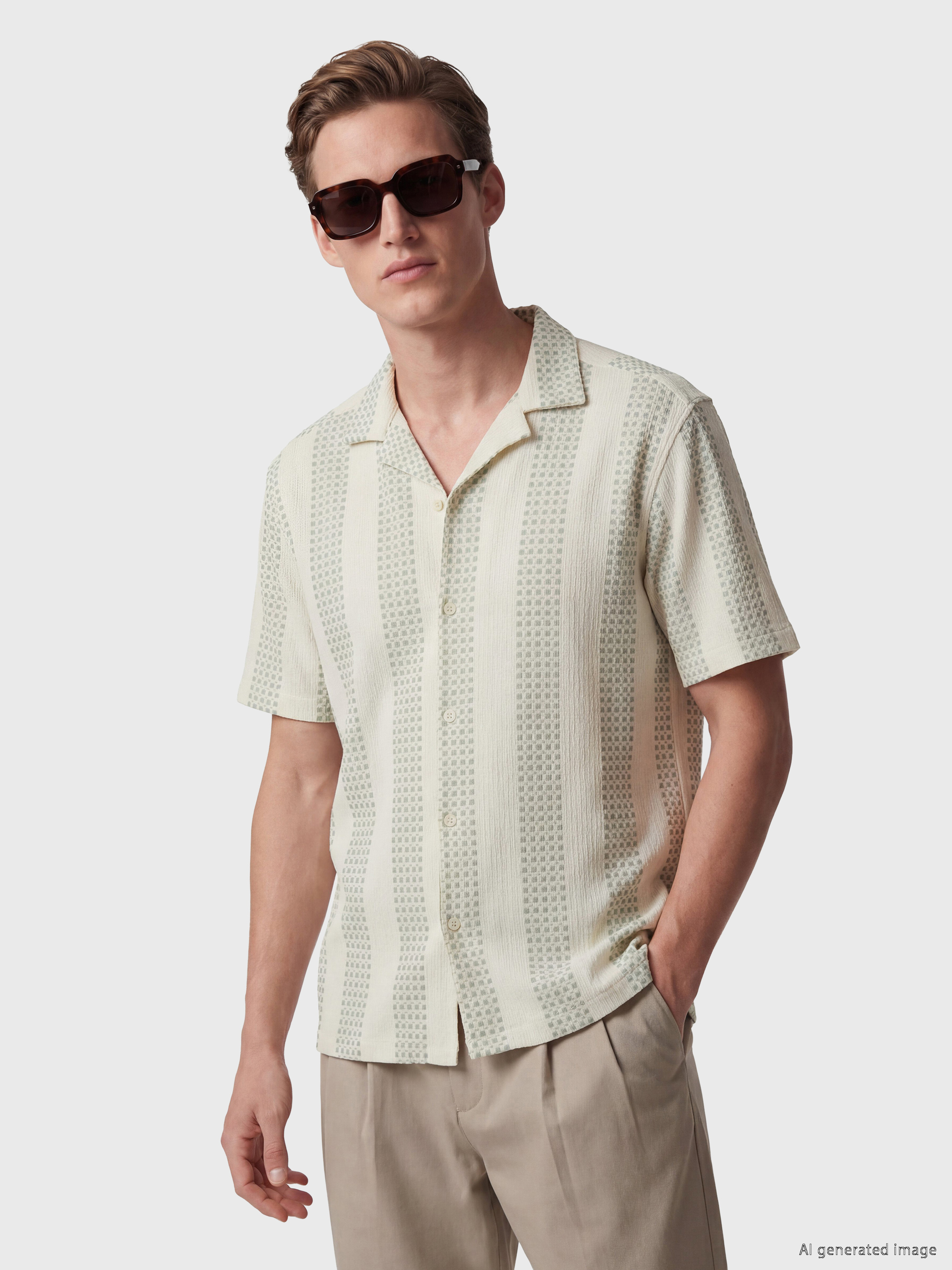 LCW Vision Regular Fit Desenli Erkek Gömlek