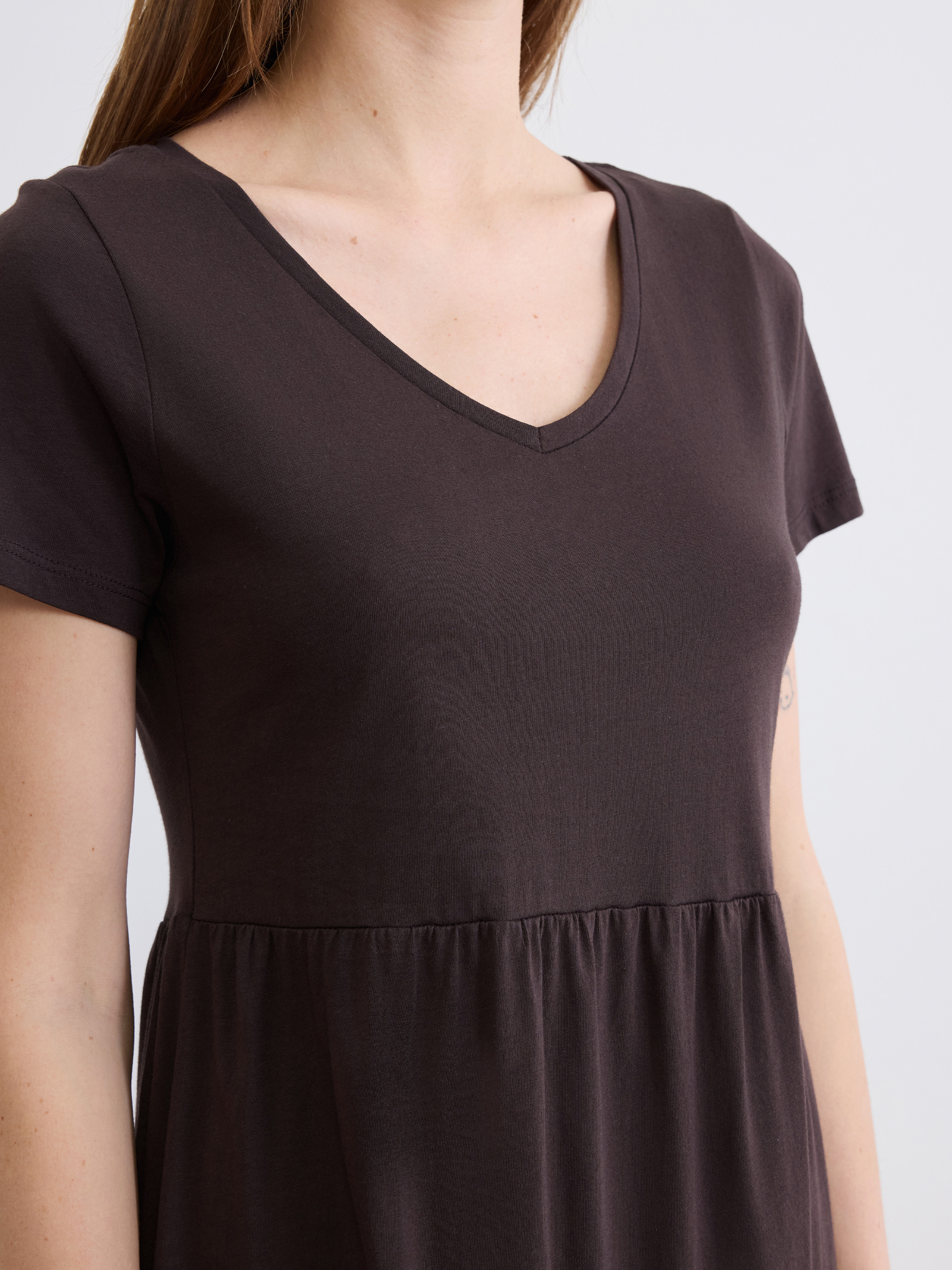 LCW Comfort V Yaka Katkat Elbise görsel 3