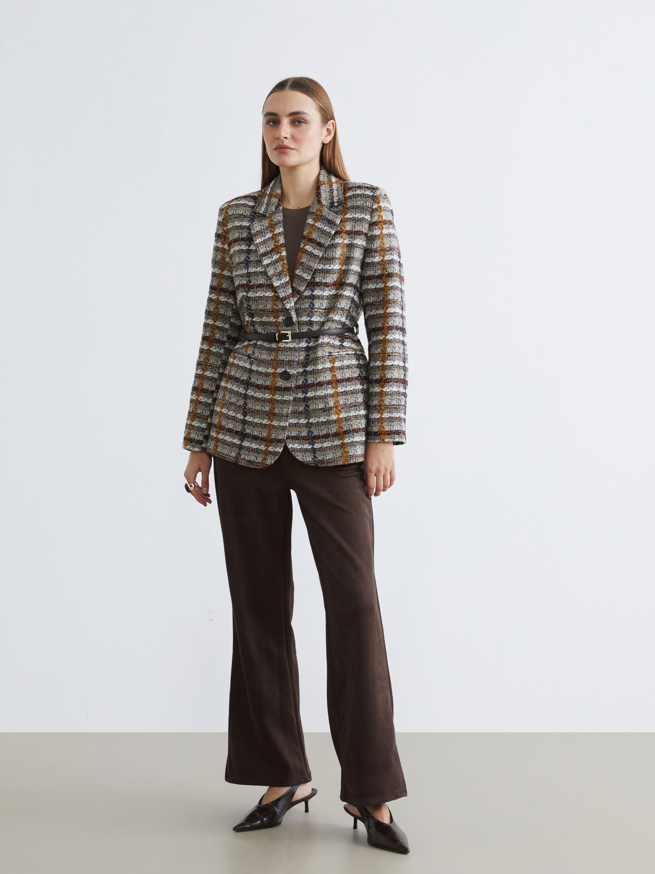 LCWAIKIKI Classic Ekose Kemerli Kadın Tüvit Blazer Ceket görsel 2