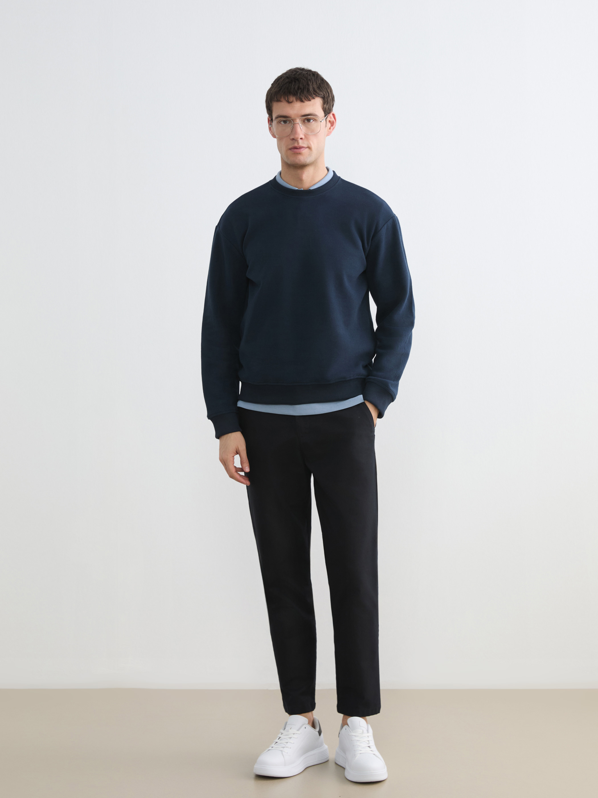 LCW Vision Bisiklet Yaka Erkek Sweatshirt görsel 2