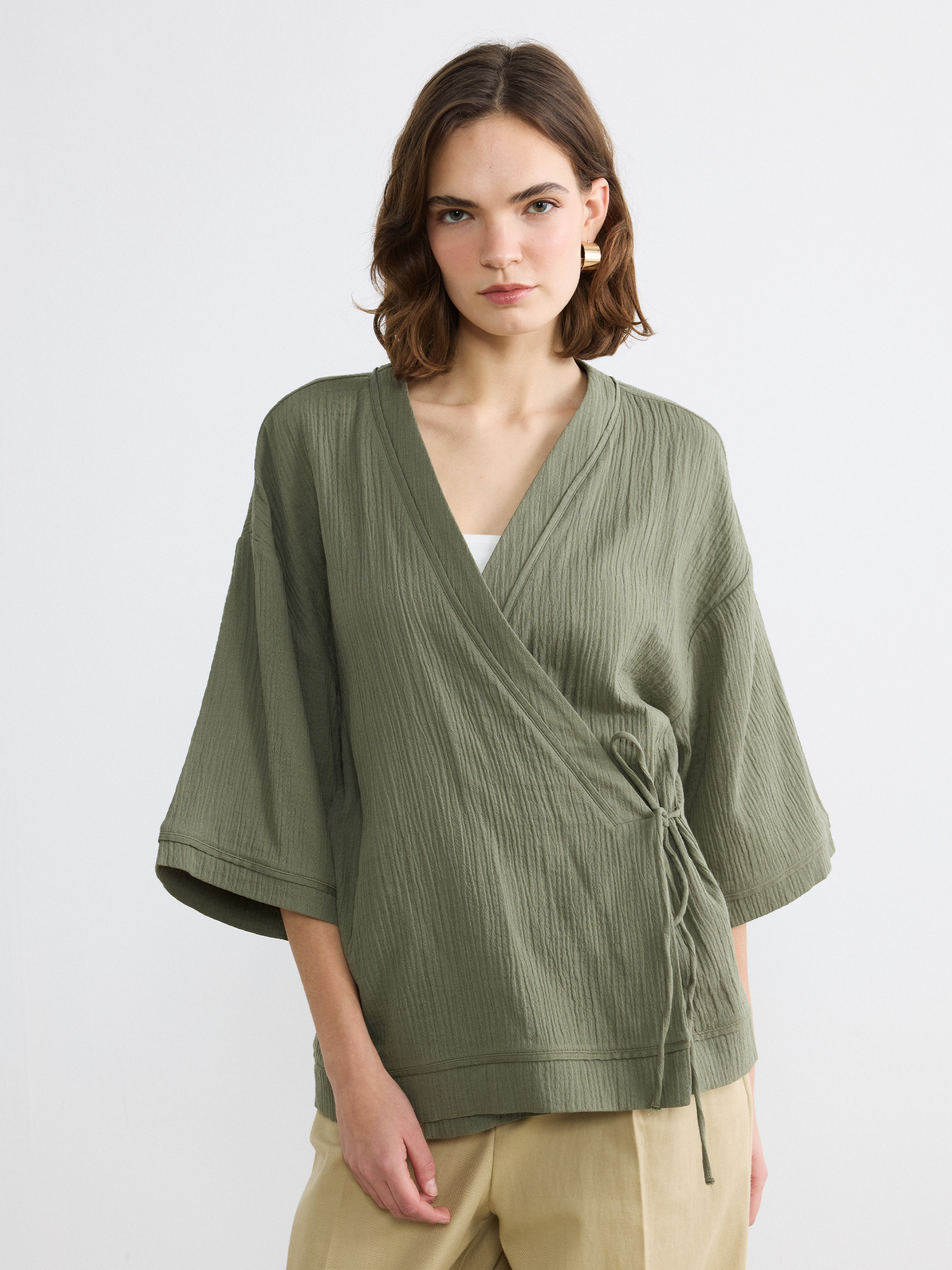LCW Vision Kruvaze Yaka Dokulu Kadın Kimono