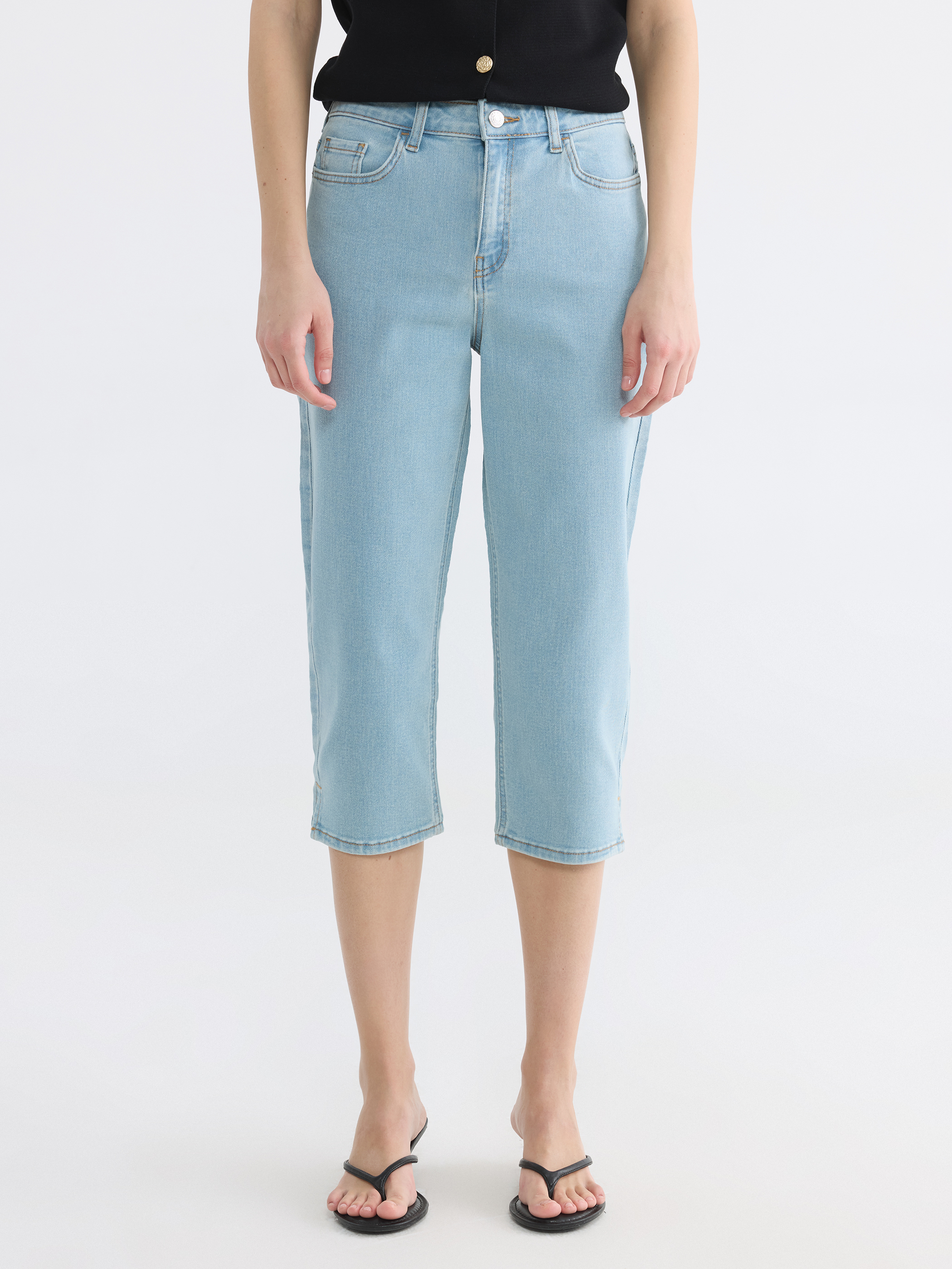 LCWAIKIKI Classic Yüksek Bel Slim Fit Kadın Jean Kapri görsel 2
