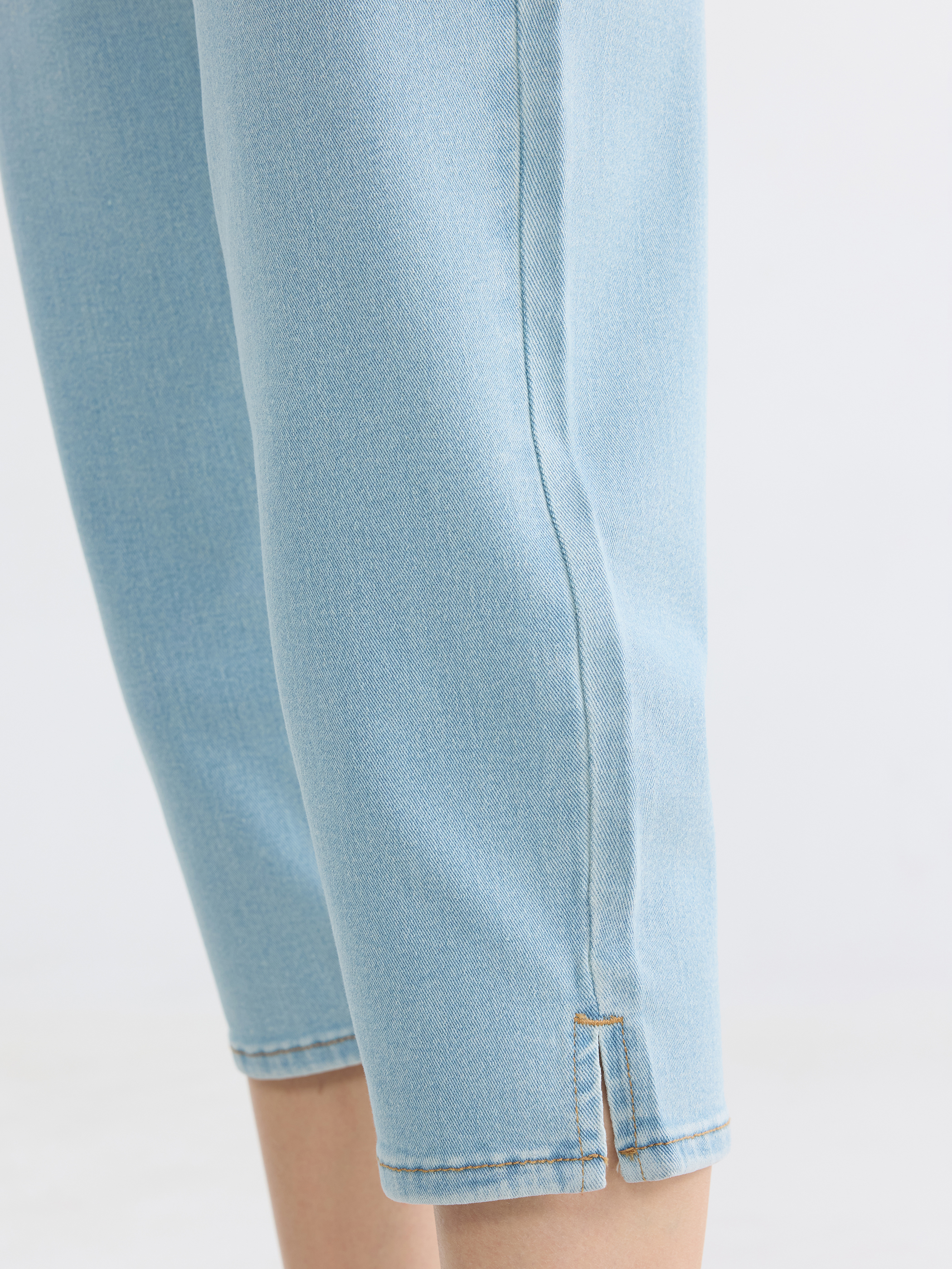 LCWAIKIKI Classic Yüksek Bel Slim Fit Kadın Jean Kapri görsel 3