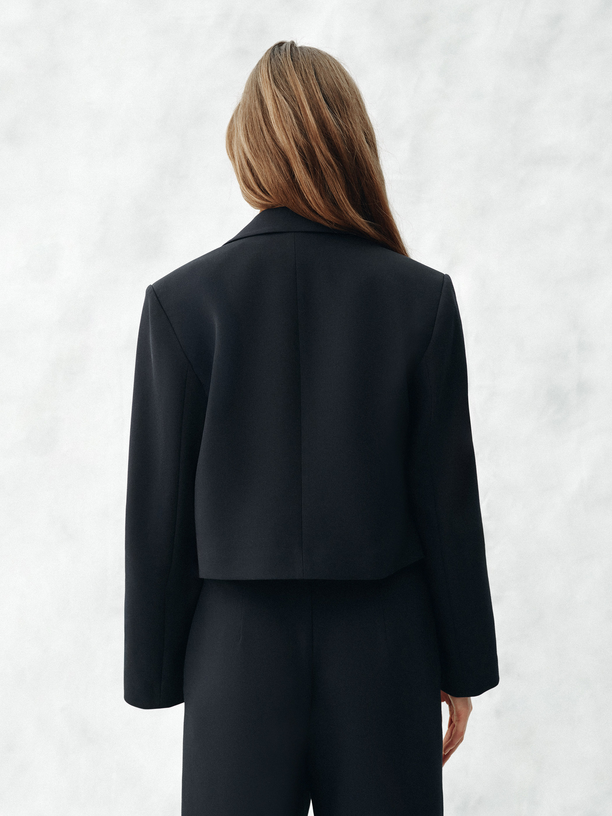 LCW Limitless Kolay Giyilebilir Koldan Fermuarlı Kadın Crop Blazer Ceket görsel 4