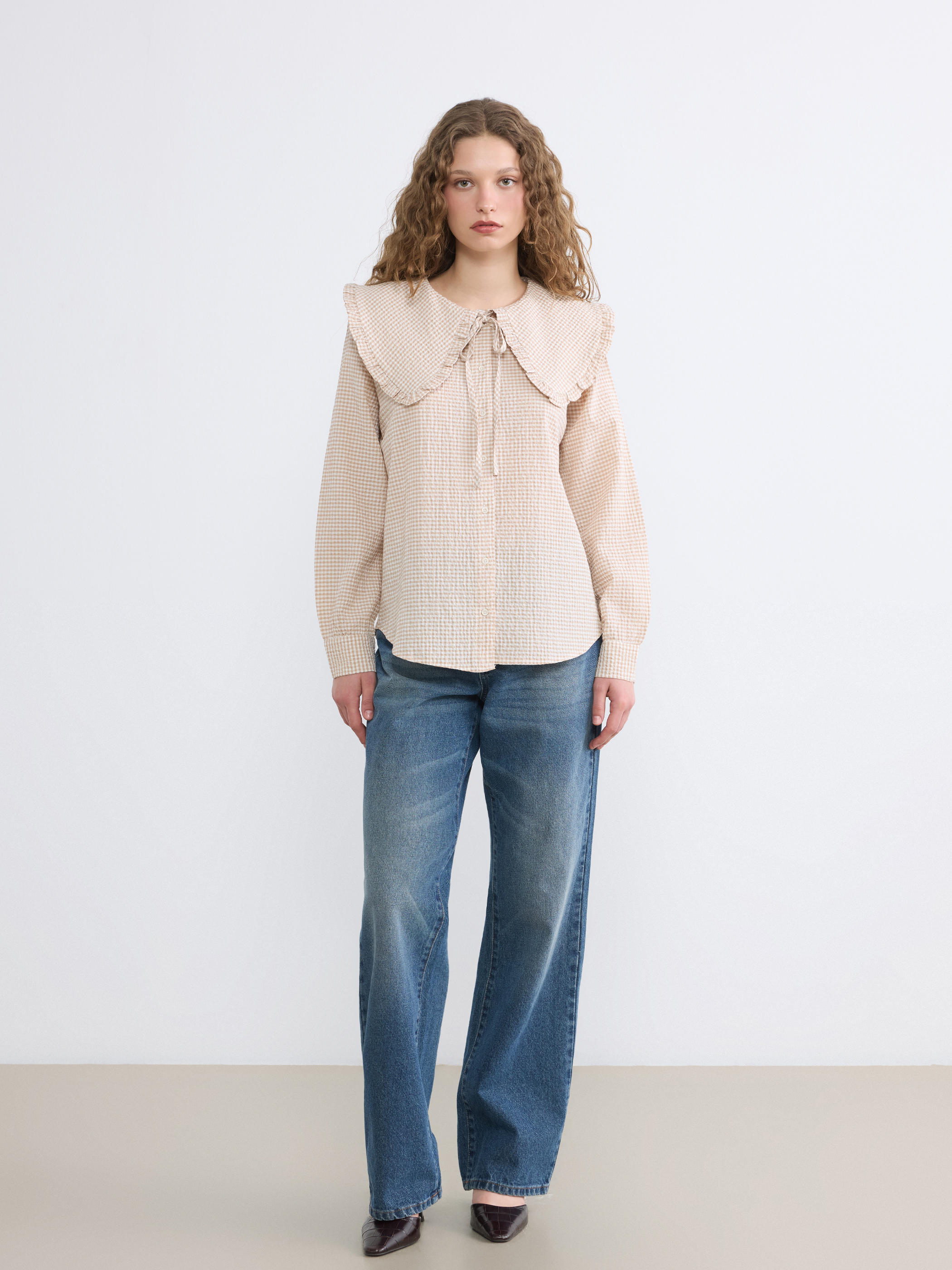 LCW Modest Bebe Yaka Ekose Fırfırlı Bluz görsel 3