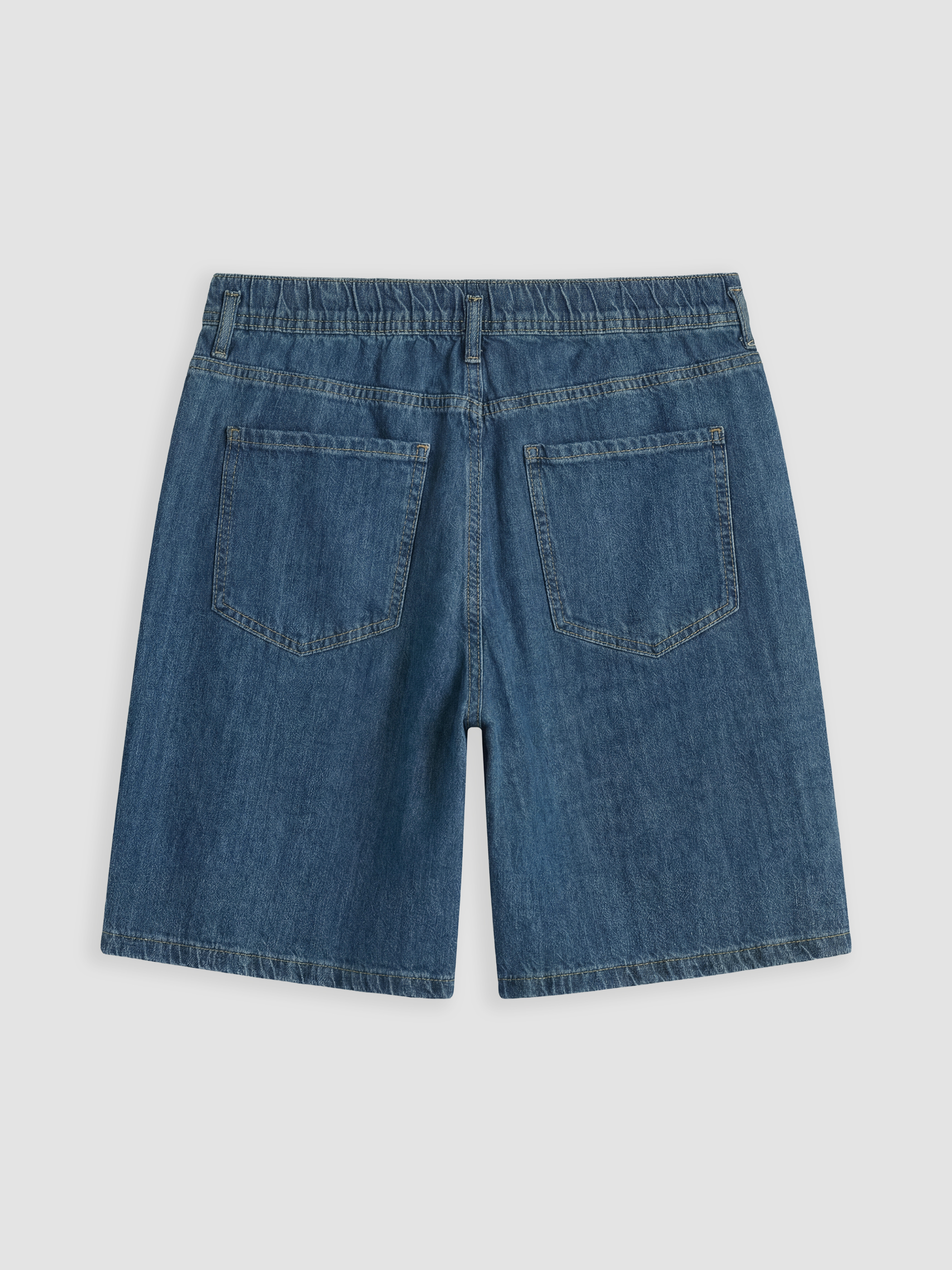 LCWAIKIKI Classic Loose Fit Kadın Jean Şort görsel 5