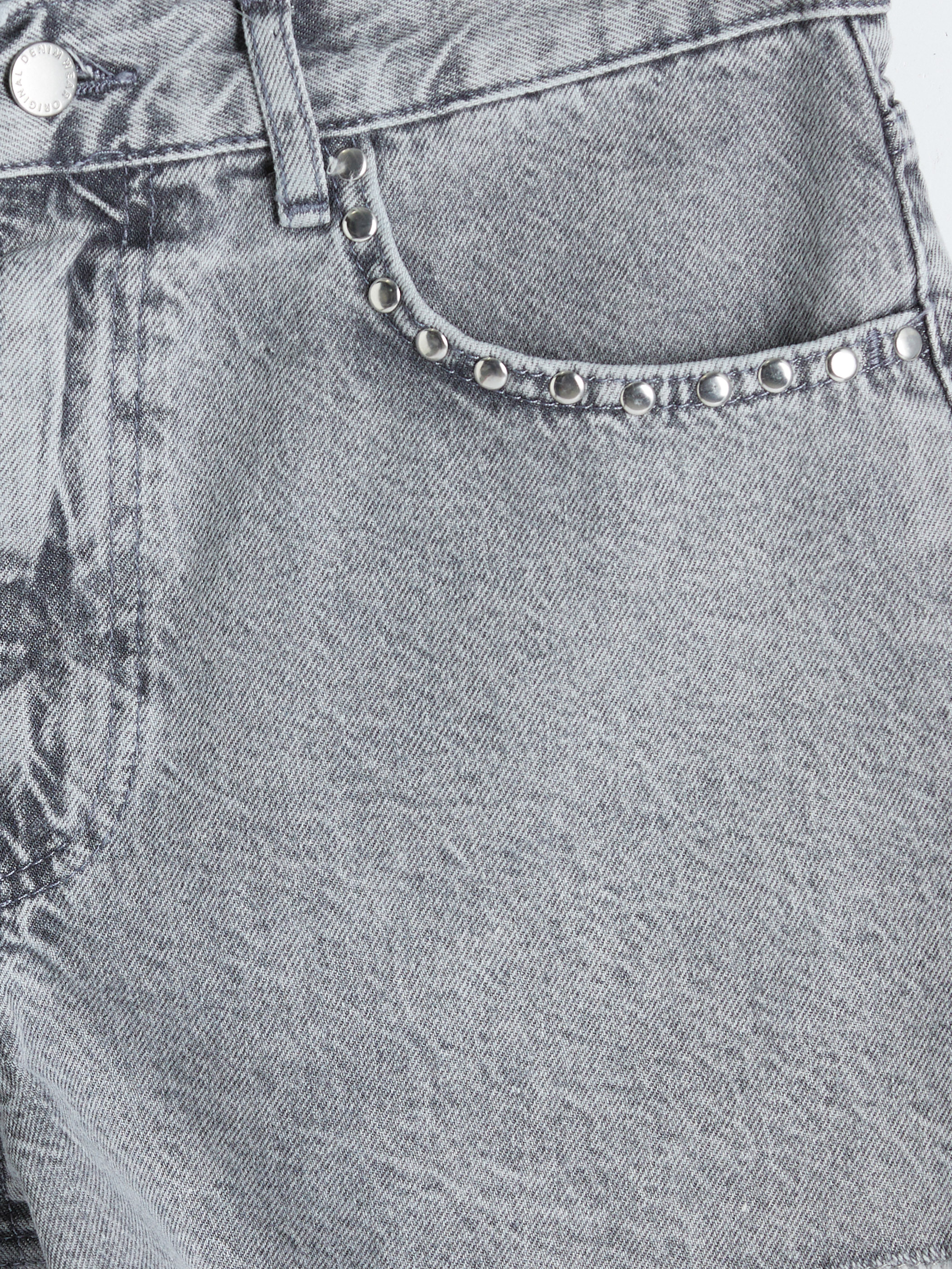 LCW Jeans Püsküllü Taşlı Kadın Jean Şort görsel 7