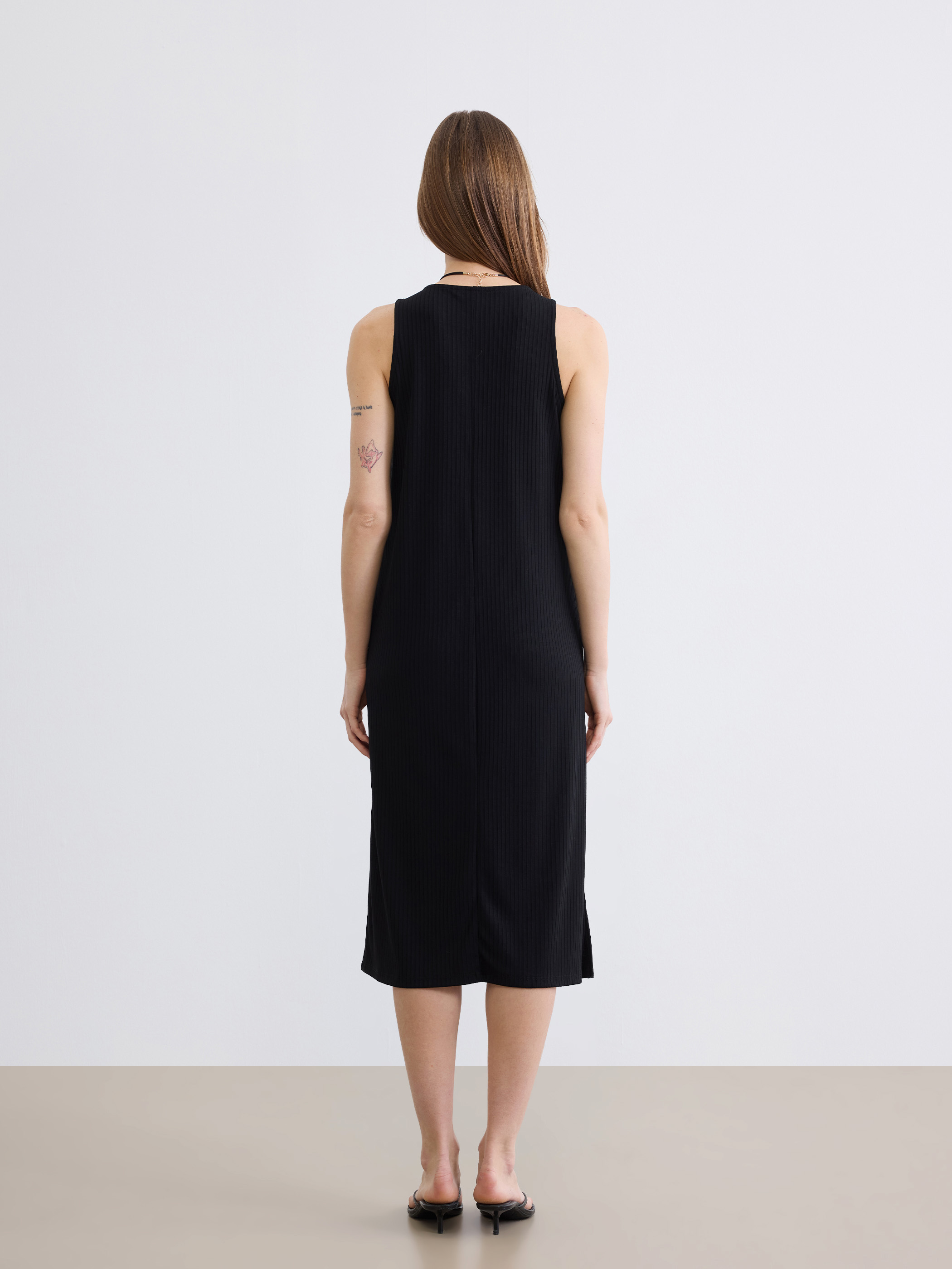 LCW Comfort Bisiklet Yaka Yırtmaçlı Bodycon Elbise görsel 4
