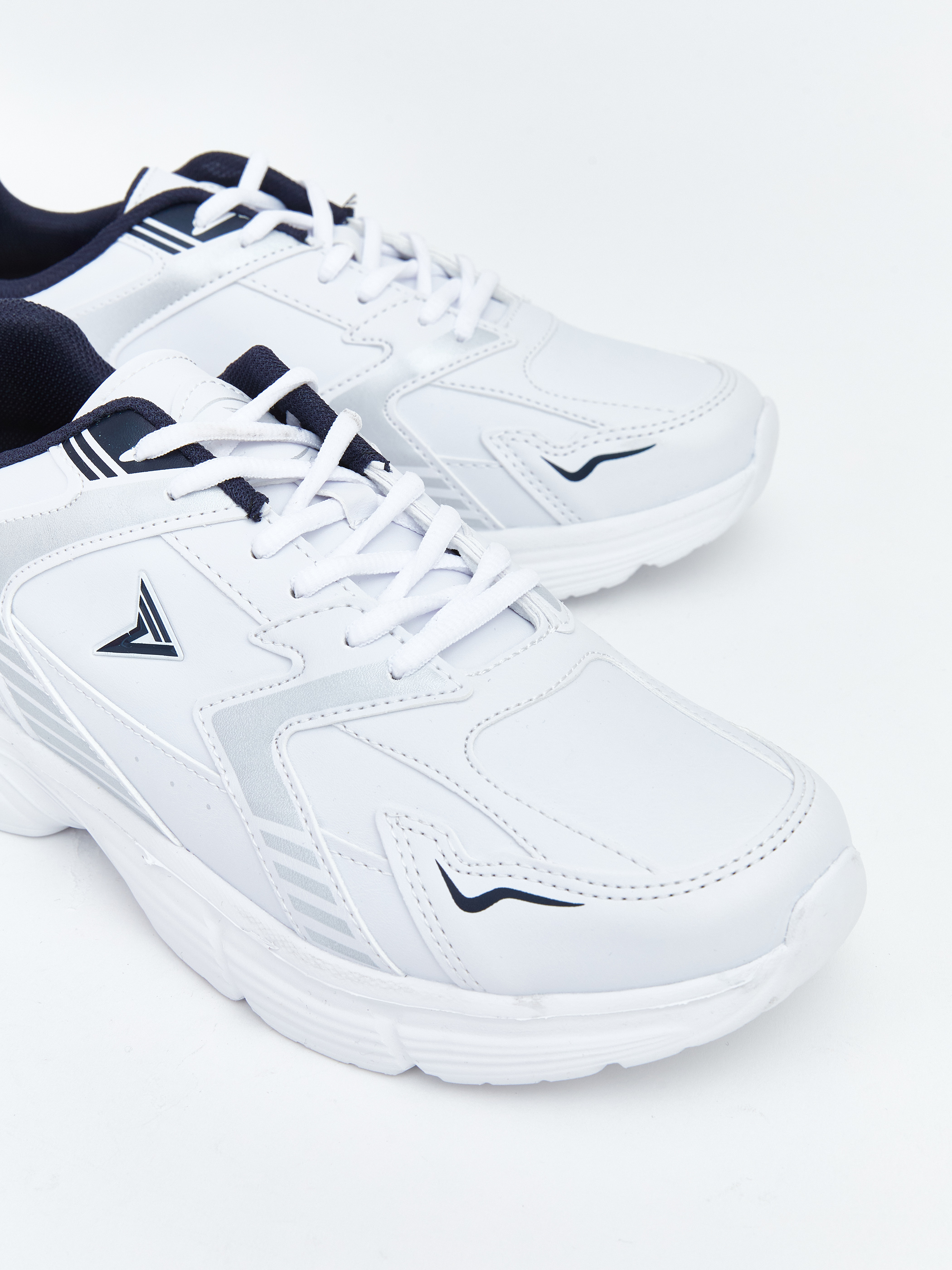 LCW STEPS Bağcıklı Kalın Tabanlı Erkek Spor Ayakkabı görsel 3
