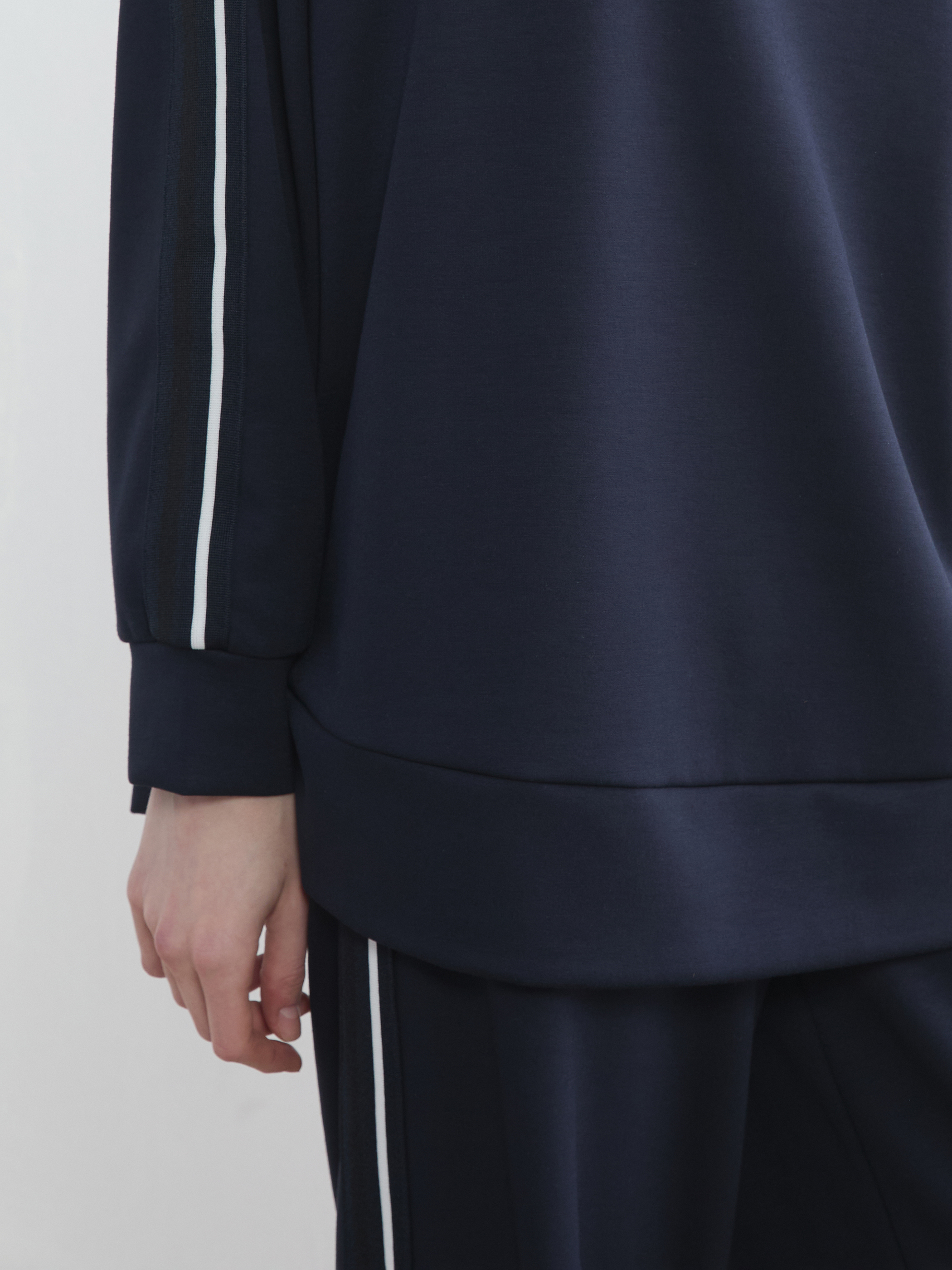 LCW Modest Bisiklet Yaka Oversize Kadın Sweatshirt Tunik görsel 3
