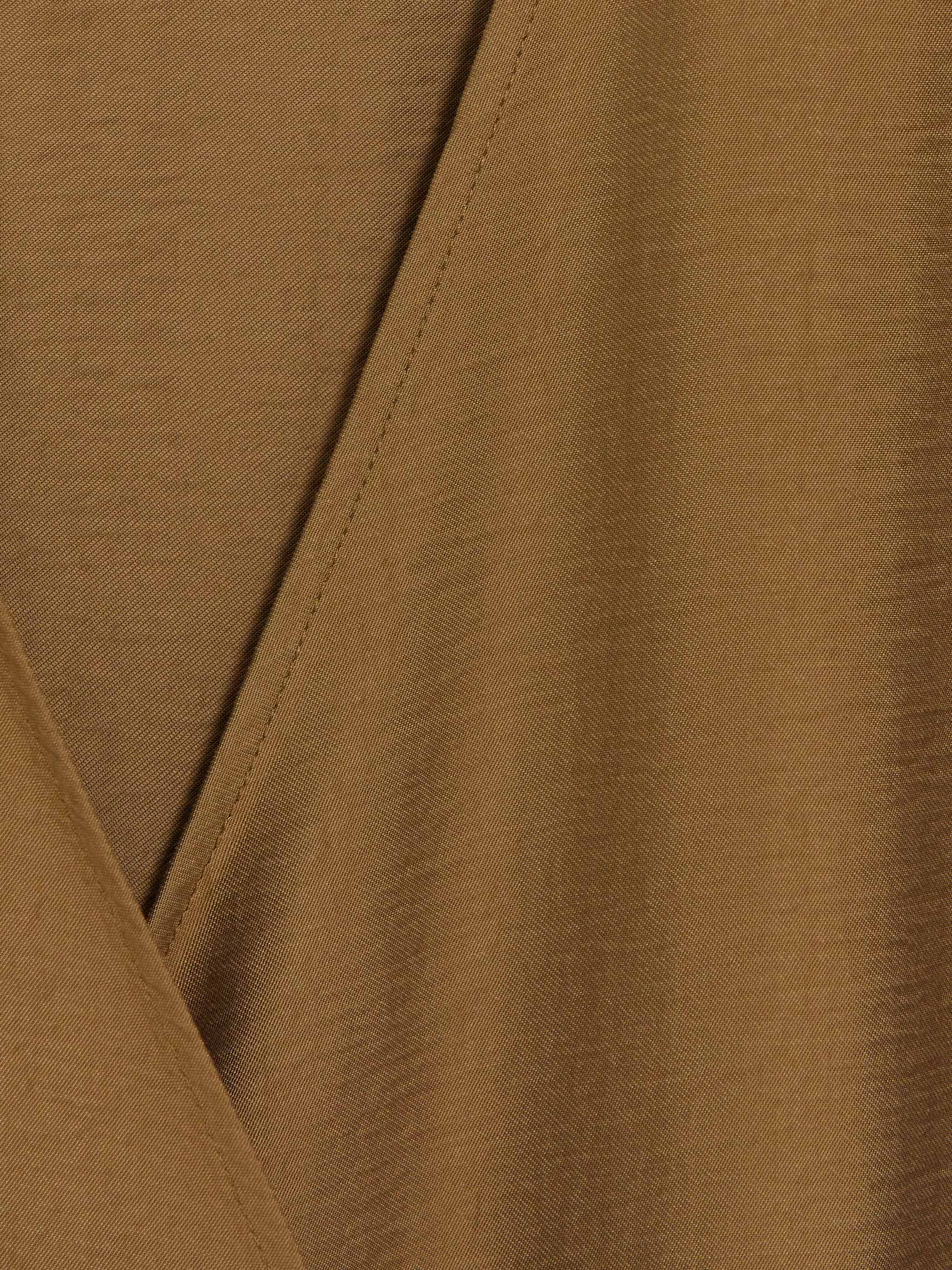 LCW Comfort Kruvaze Yaka Bluz görsel 6