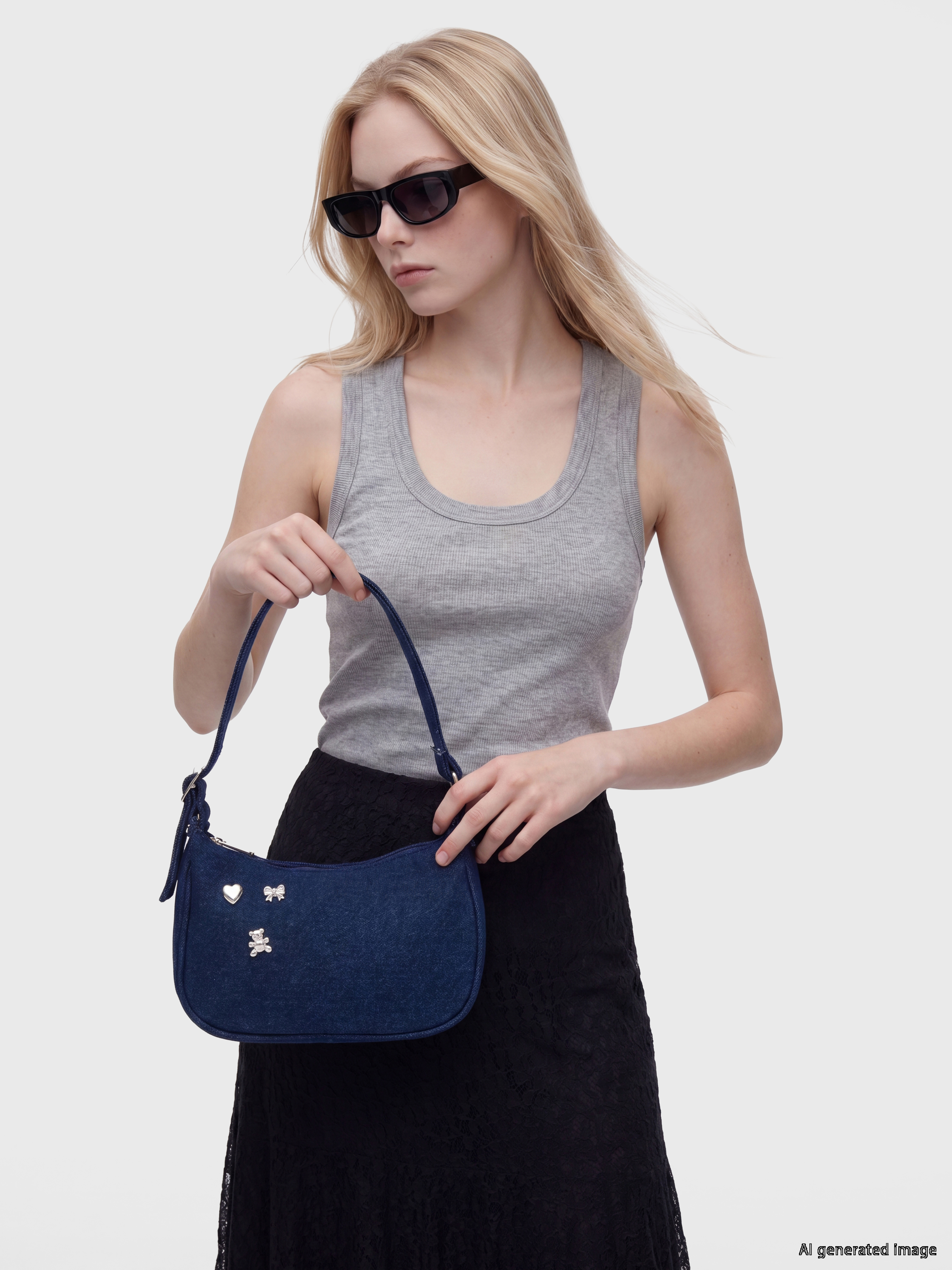 LCW ACCESSORIES Ayarlanabilir Askılı Figürlü Kadın Omuz Çantası