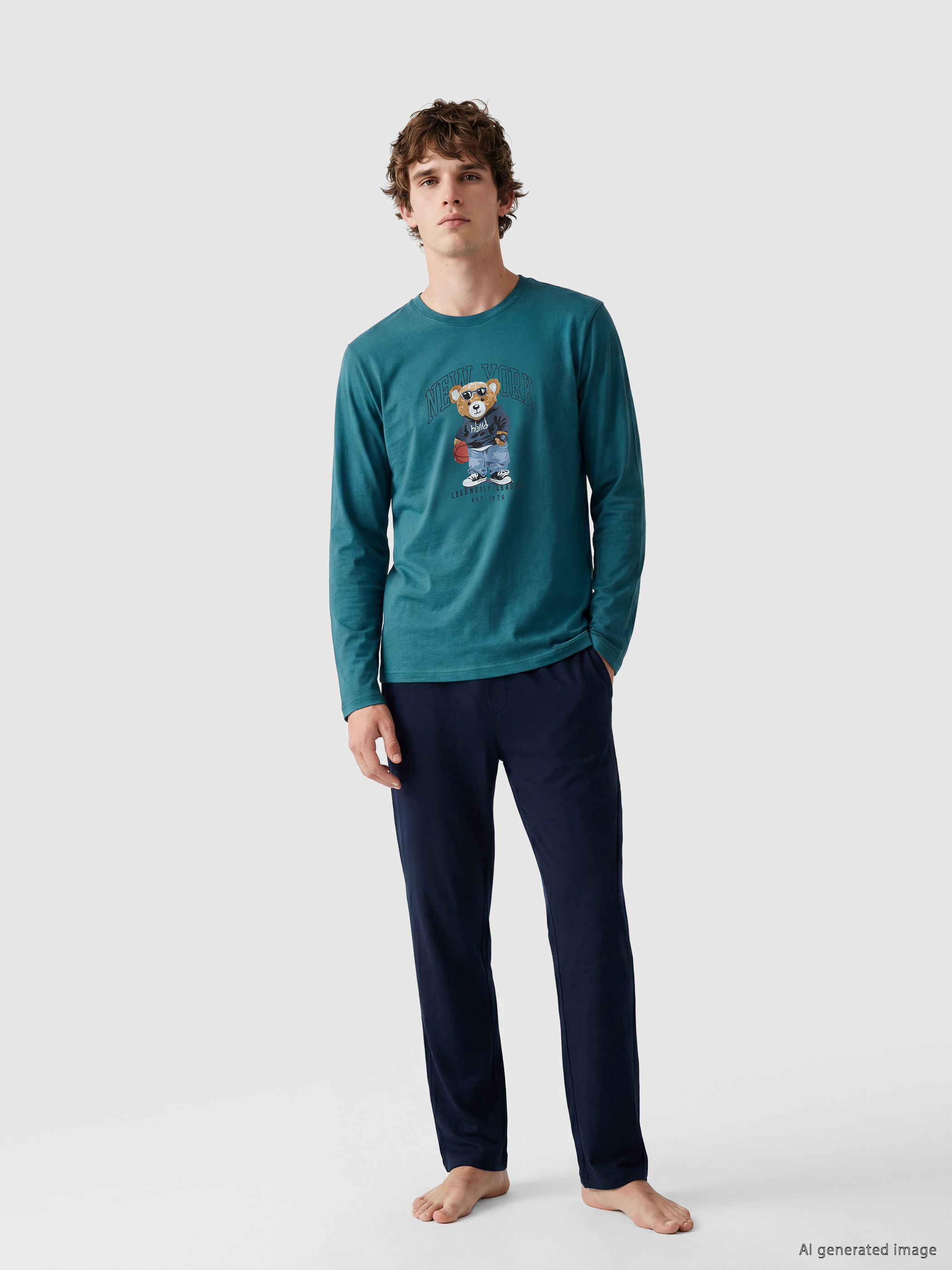 LC WAIKIKI Regular Fit Teddy Baskılı Erkek Pijama Takımı görsel 3