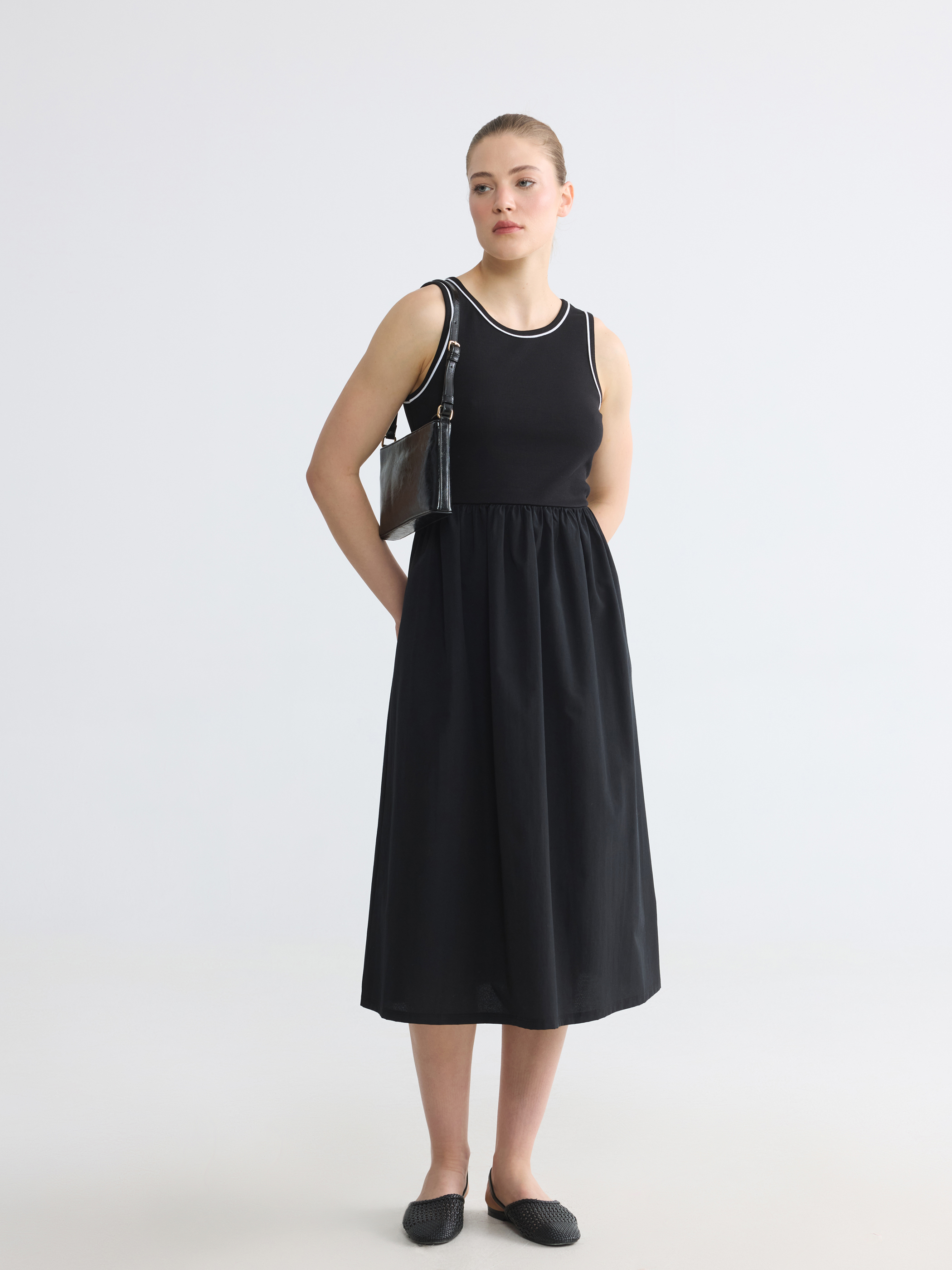 LCW Comfort Bisiklet Yaka Belden Oturtmalı Elbise görsel 2