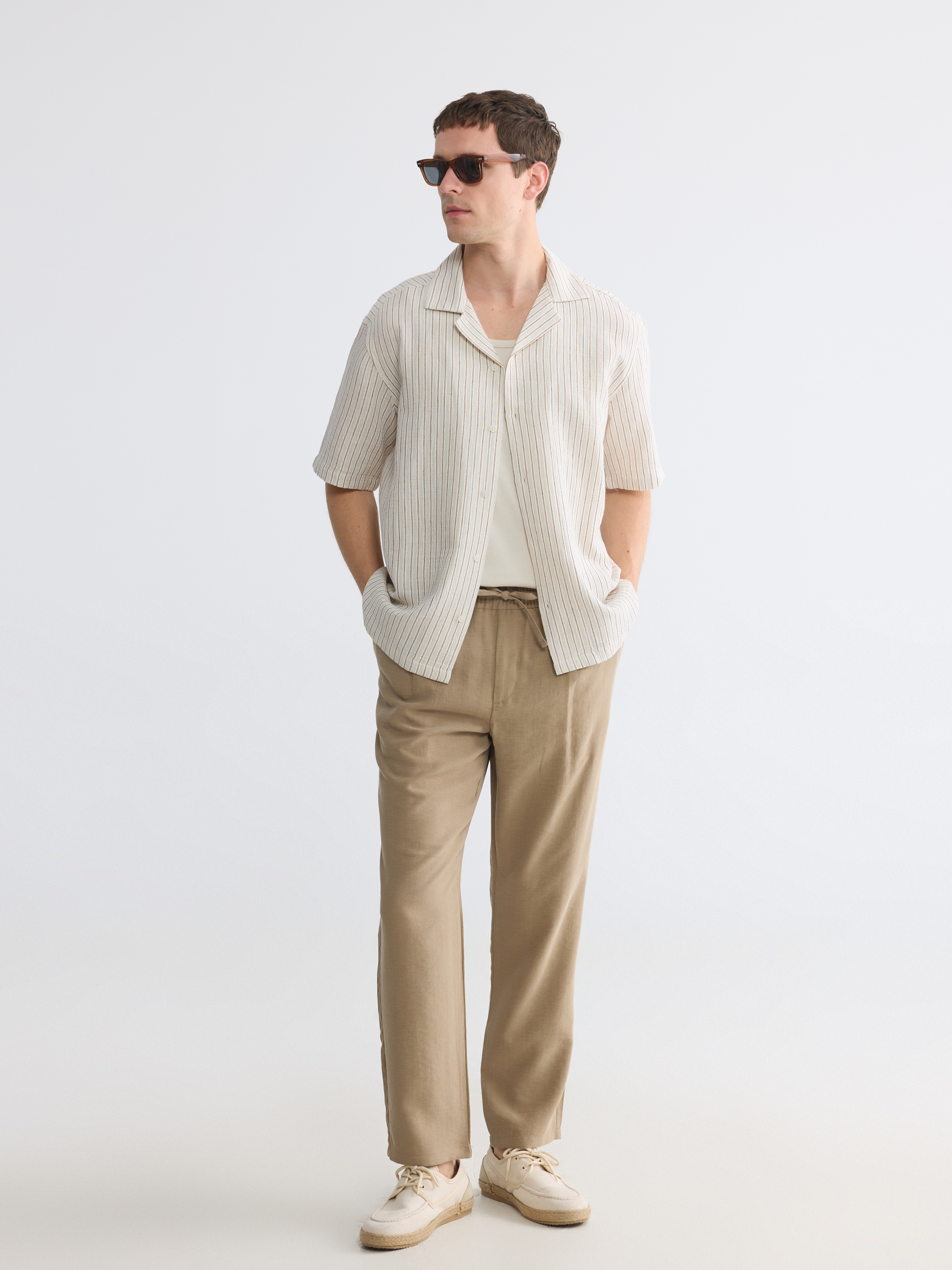LCW Vision Regular Fit Keten Görünümlü Erkek Pantolon