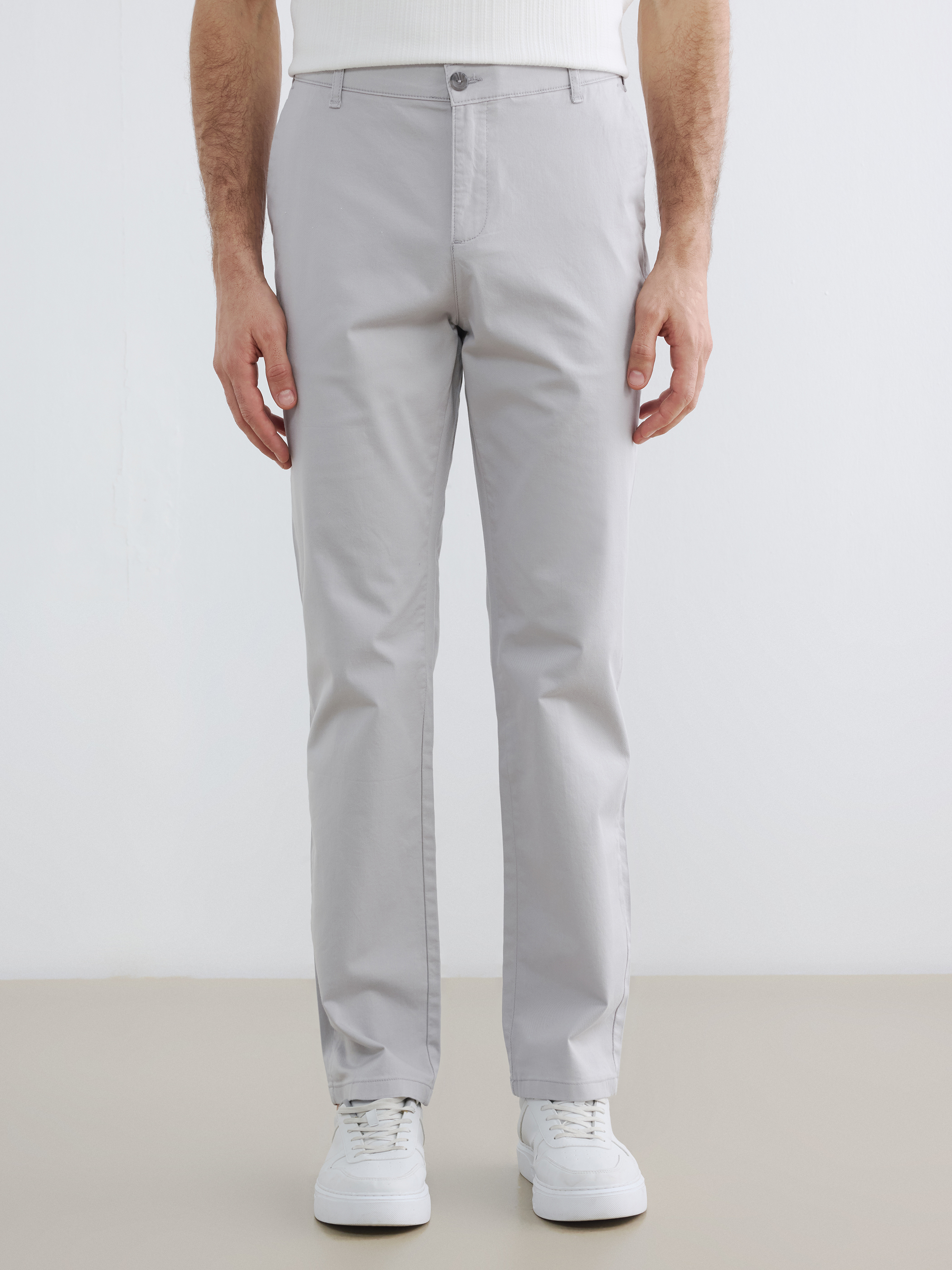 LCWAIKIKI Classic Regular Fit Erkek Chino Pantolon görsel 2