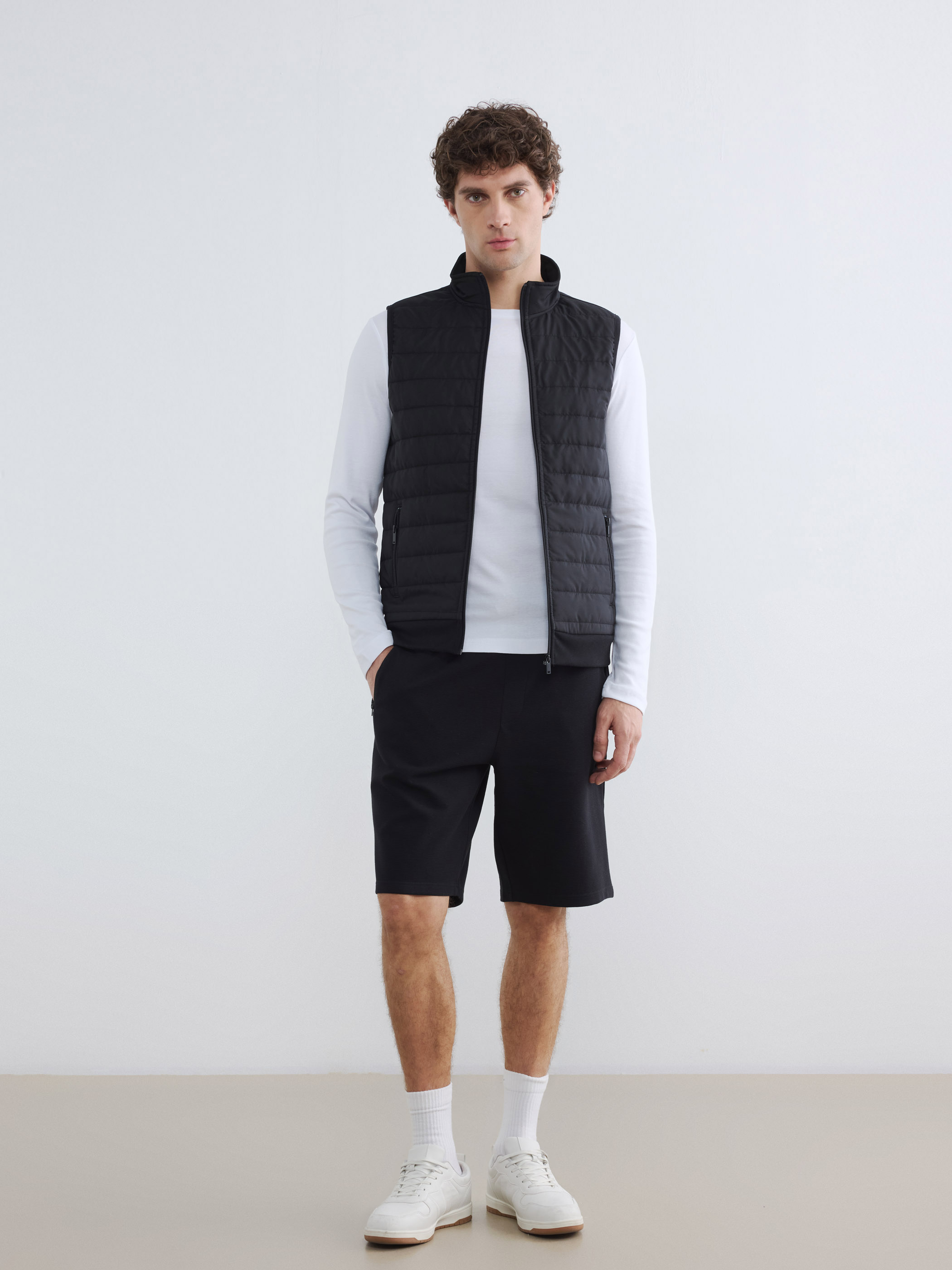 LCWAIKIKI Classic Dik Yaka Erkek Fermuarlı Sweatshirt görsel 2