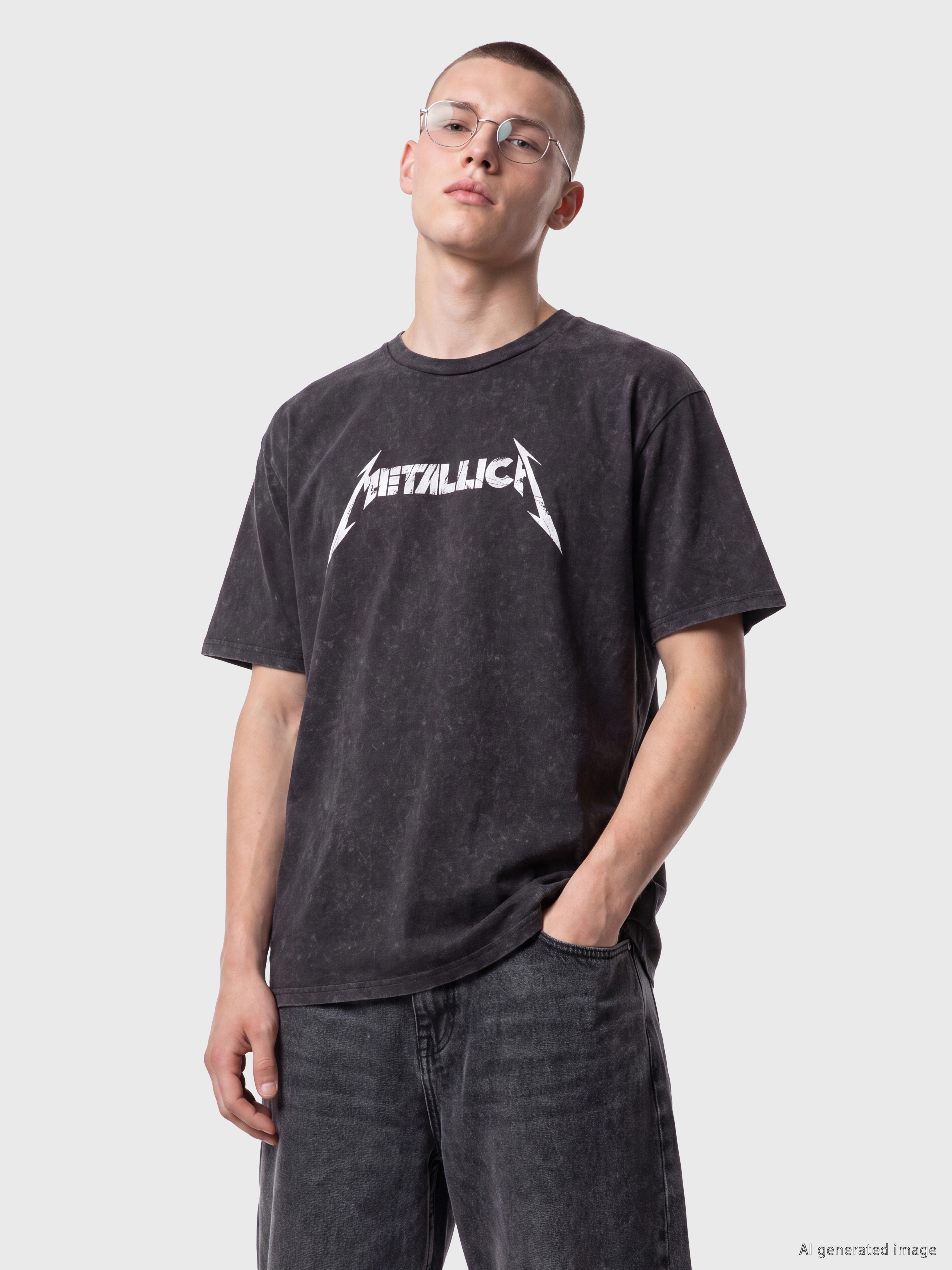 XSIDE Loose Fit Metallica Baskılı Erkek Tişört