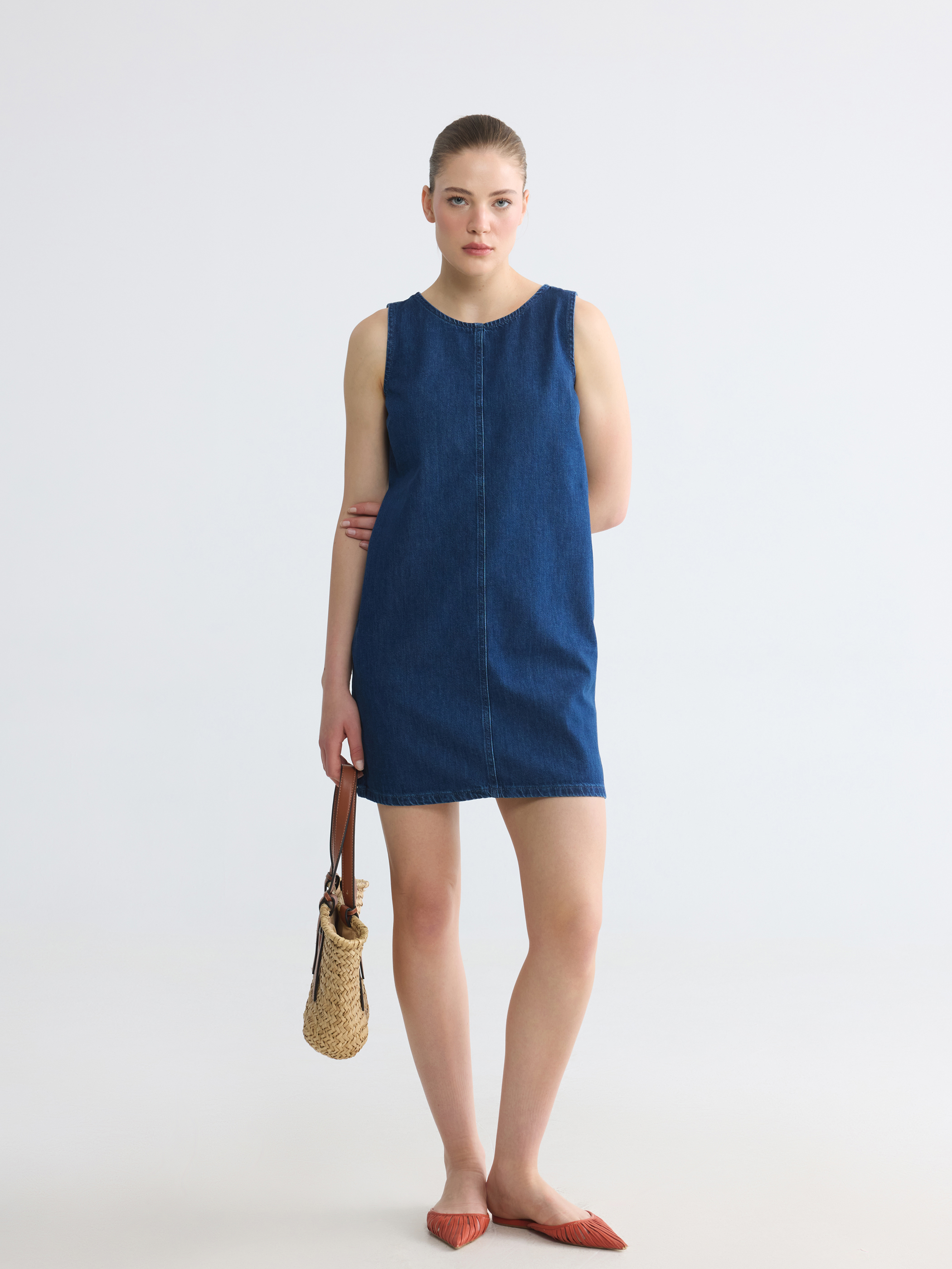 LCW Comfort Bisiklet Yaka Mini Jean Elbise görsel 2