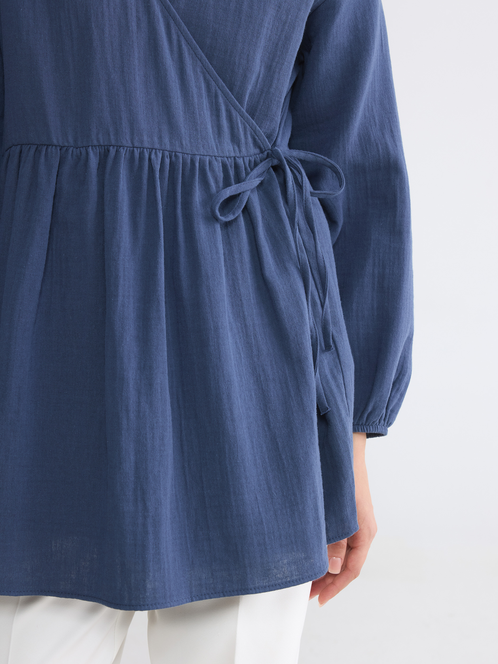 LCW Modest Kruvaze Yaka Dokulu Kadın Kimono görsel 3
