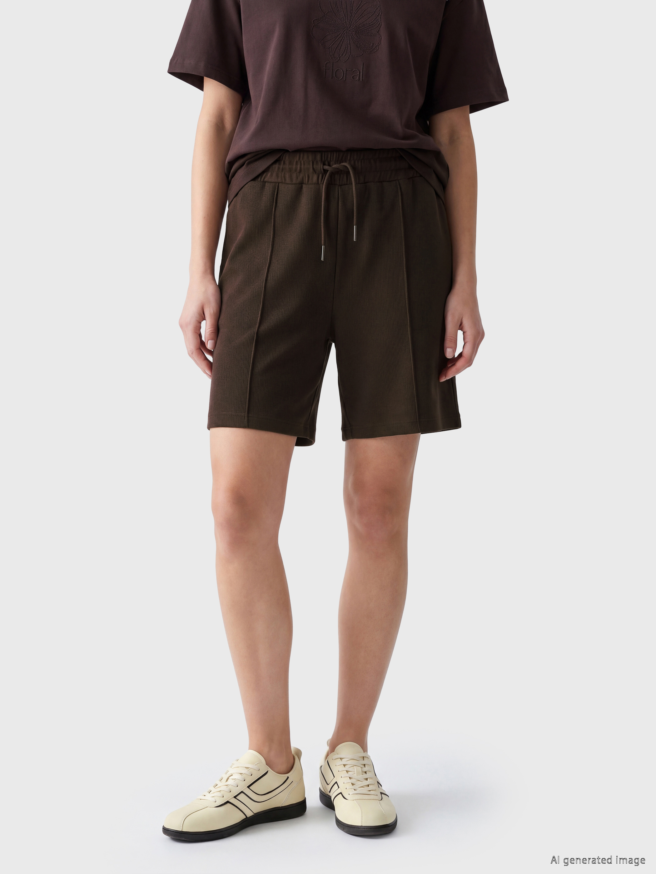 LCW Comfort Beli Lastikli Soft Touch Kadın Şort görsel 3
