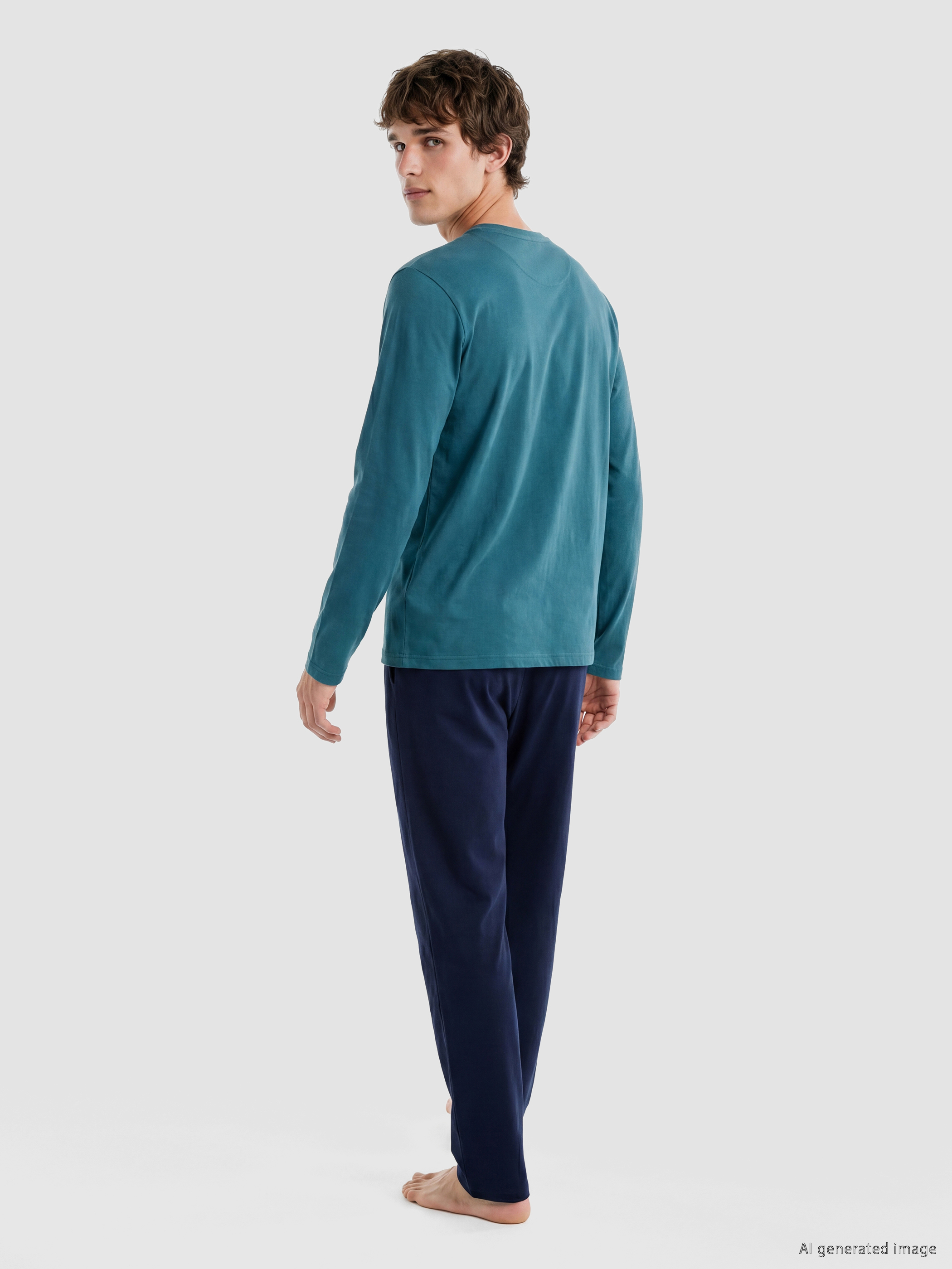 LC WAIKIKI Regular Fit Teddy Baskılı Erkek Pijama Takımı görsel 4