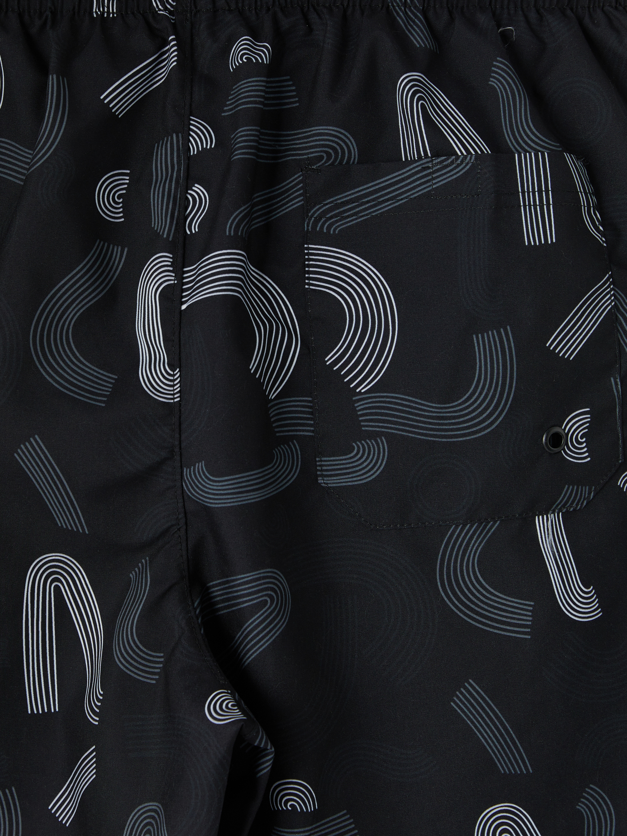 LCW SWIMWEAR Kısa Boy Desenli Erkek Deniz Şortu görsel 4
