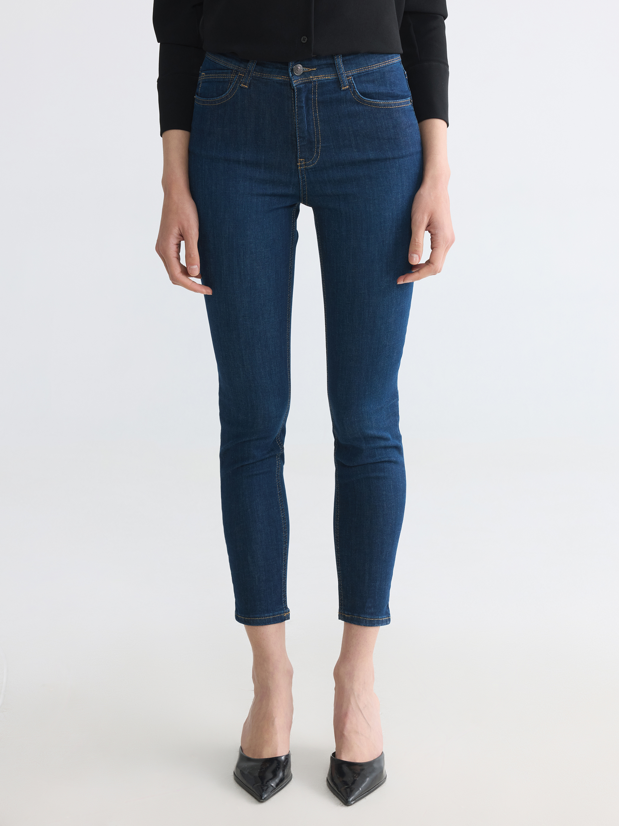 LCWAIKIKI Classic Slim Mom Kadın Jean Pantolon görsel 2