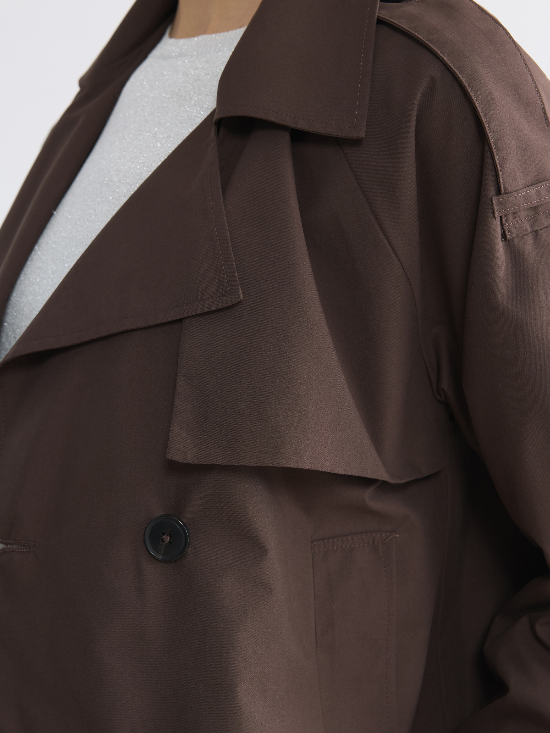 LCWAIKIKI Classic Kruvaze Yaka Oversize Kadın Trençkot görsel 4