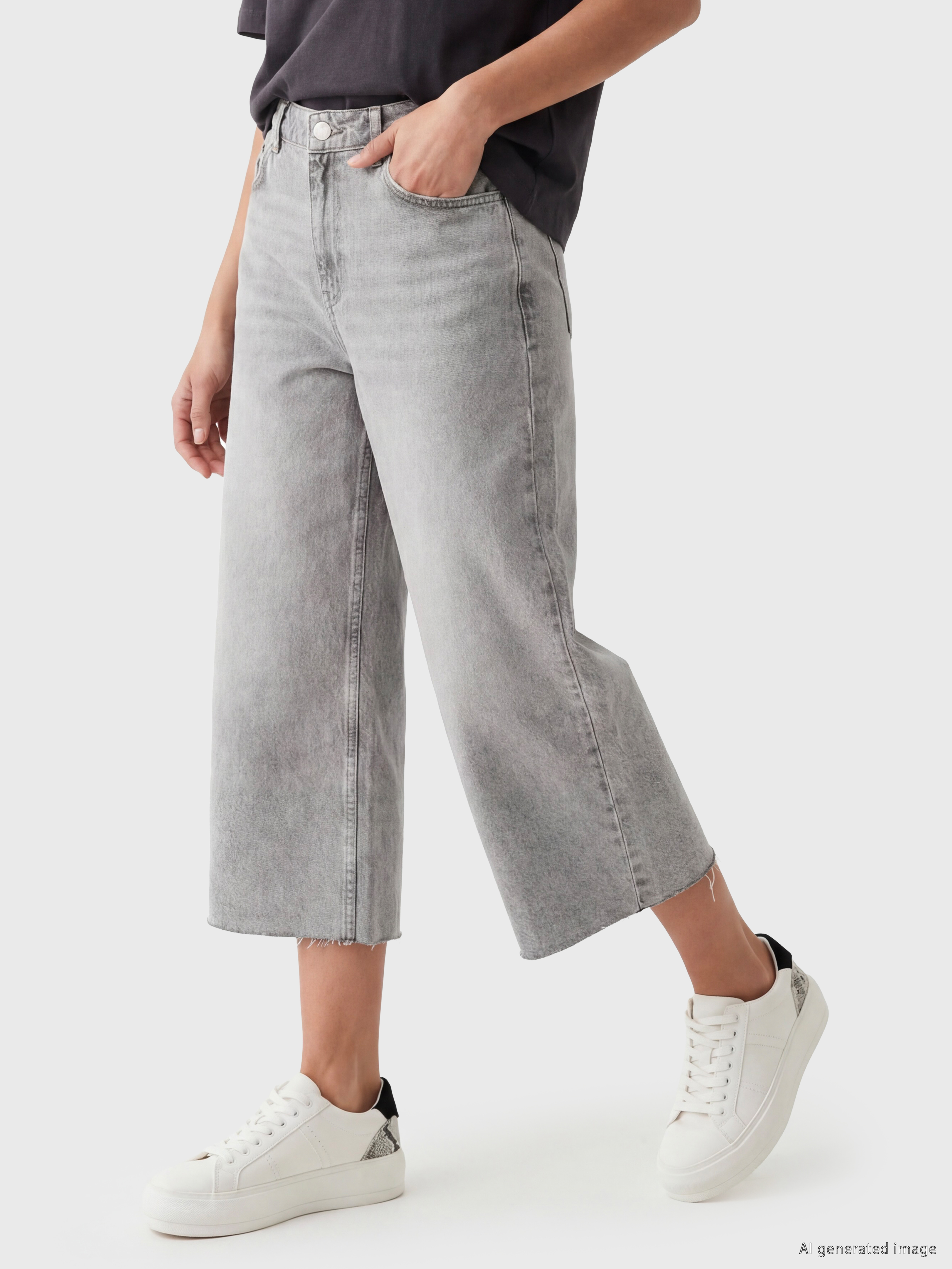 LCW Jeans Bermuda Fit Kadın Jean Şortolon görsel 2