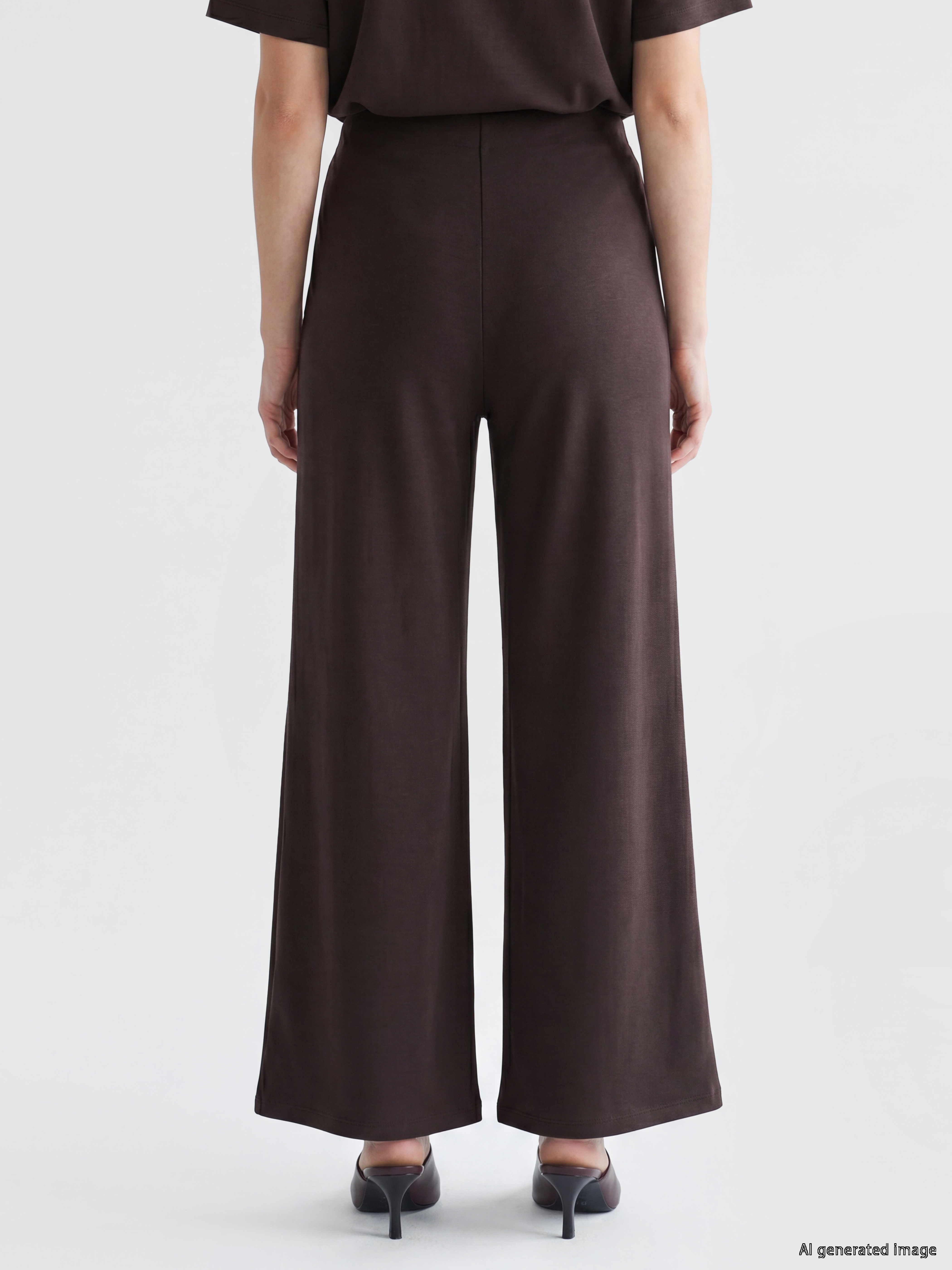 LCW Modest Taşlı Soft Touch Kadın Eşofman Altı görsel 4