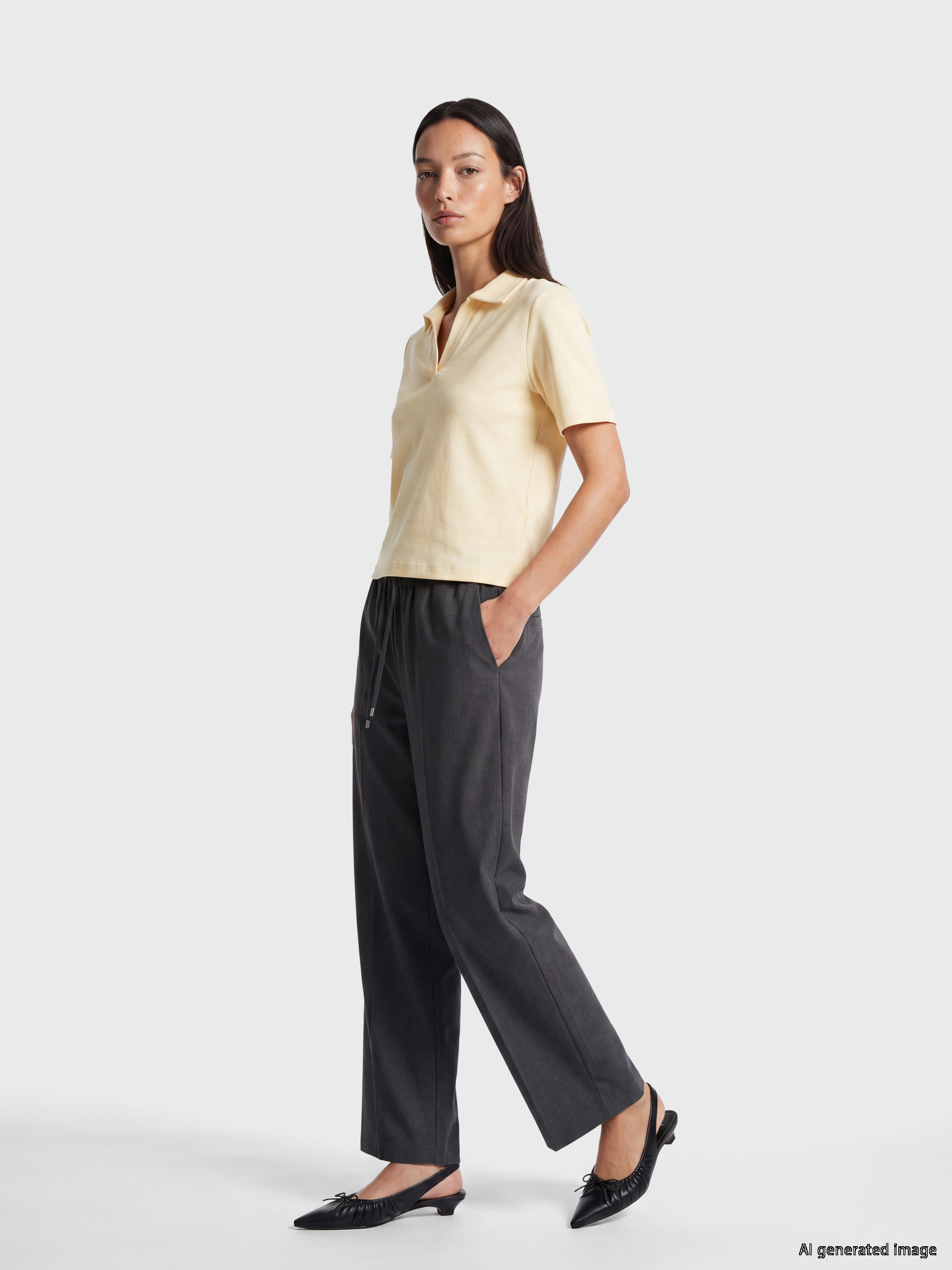 LCWAIKIKI Classic Beli Lastikli Kadın Pantolon