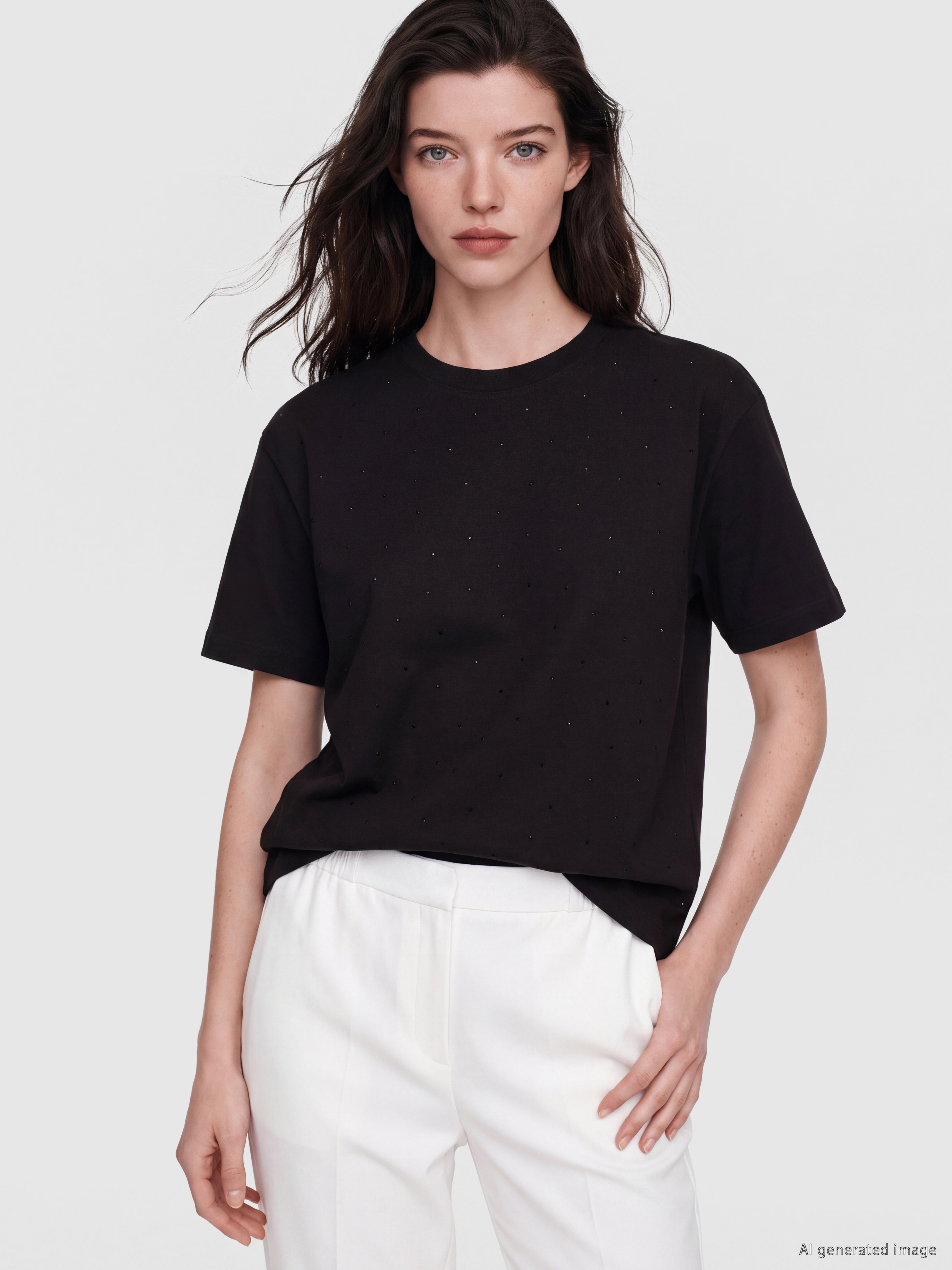 LCW Comfort Taşlı Soft Touch Kadın Tişört