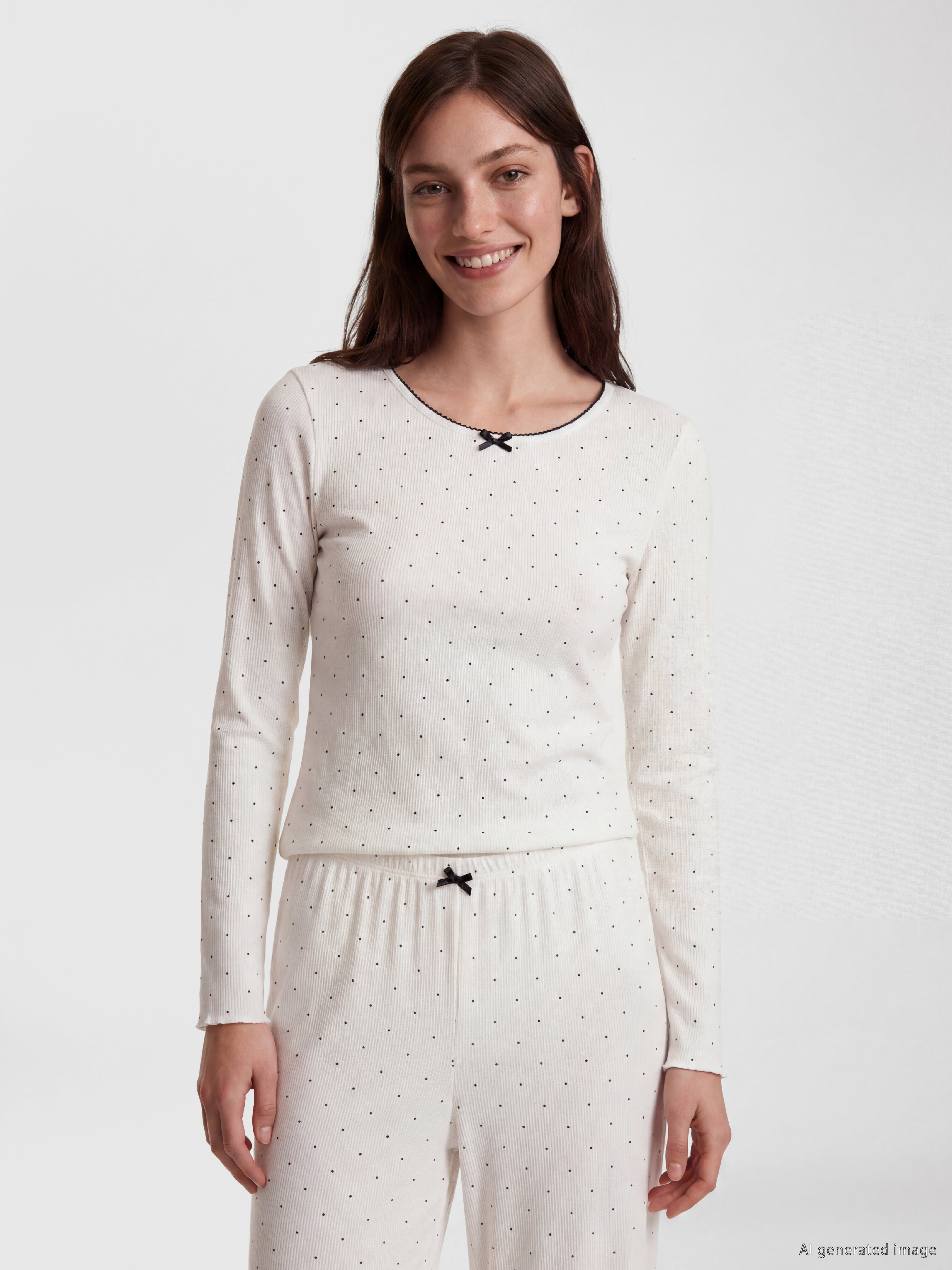 LCW DREAM Kayık Yaka Puantiyeli Kadın Pijama Takım görsel 2