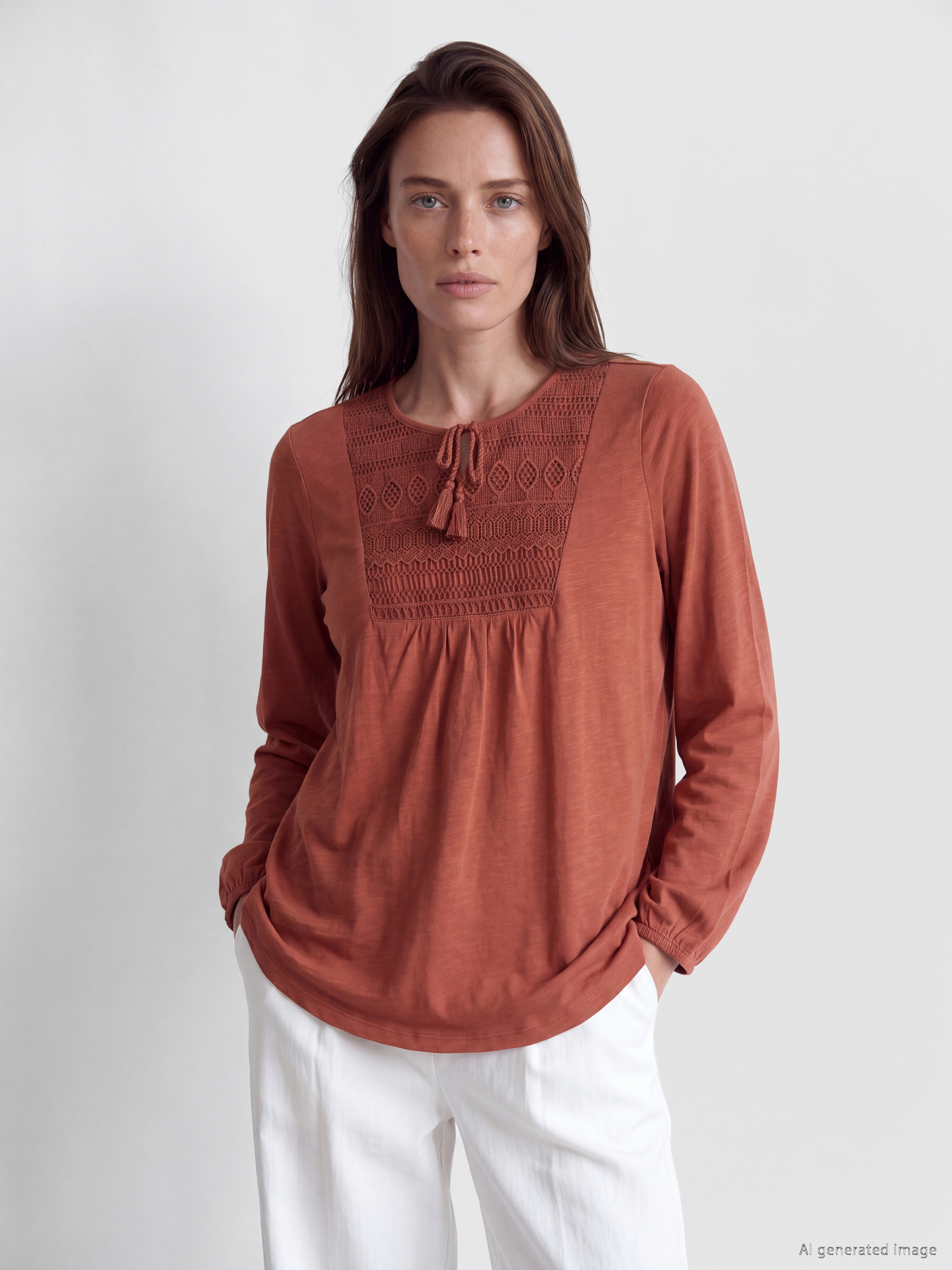 LCW Grace Bağlamalı Yaka Nakışlı Bluz