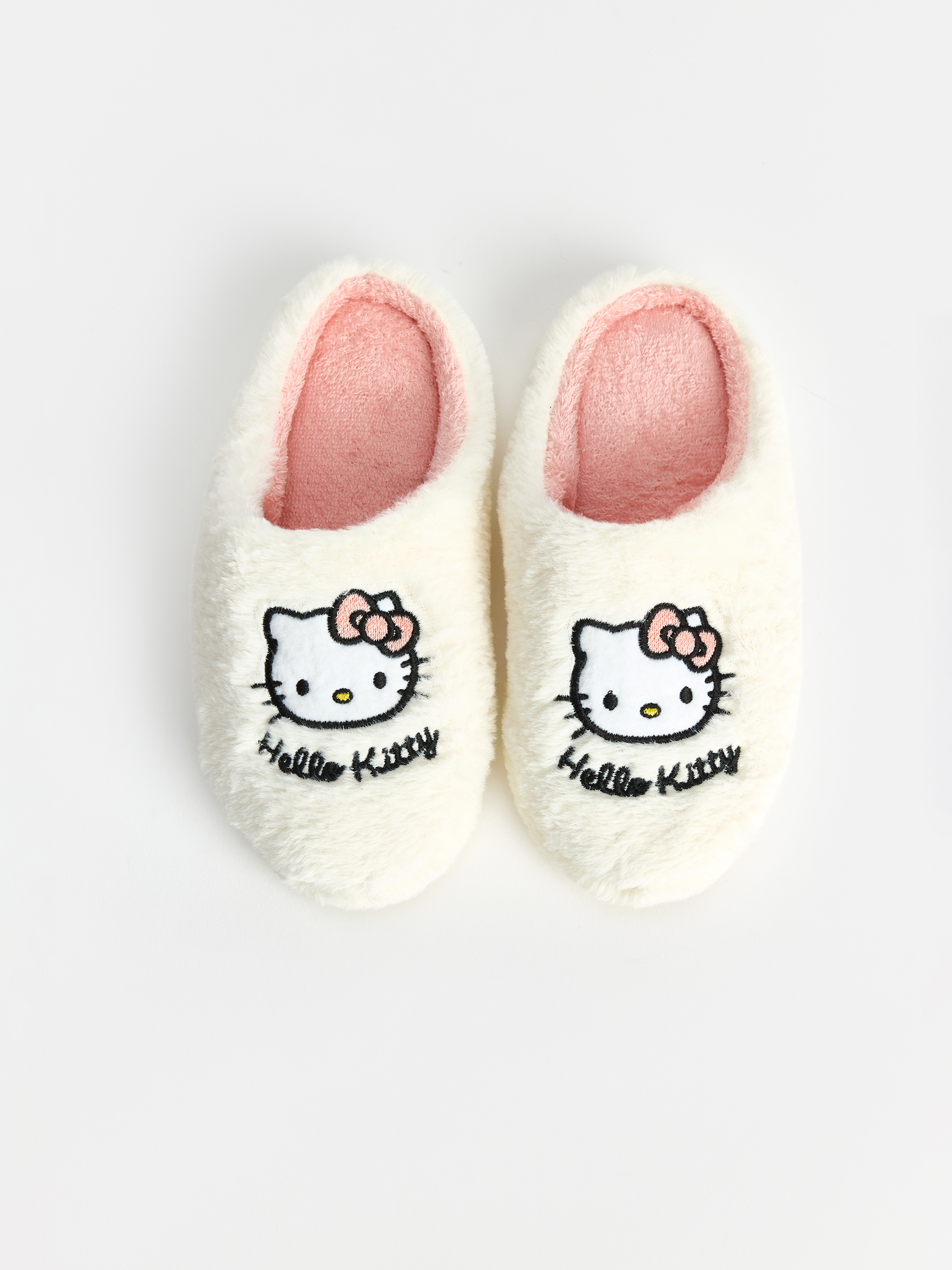 LC WAIKIKI Hello Kitty Nakışlı Kız Çocuk Ev Terliği görsel 4