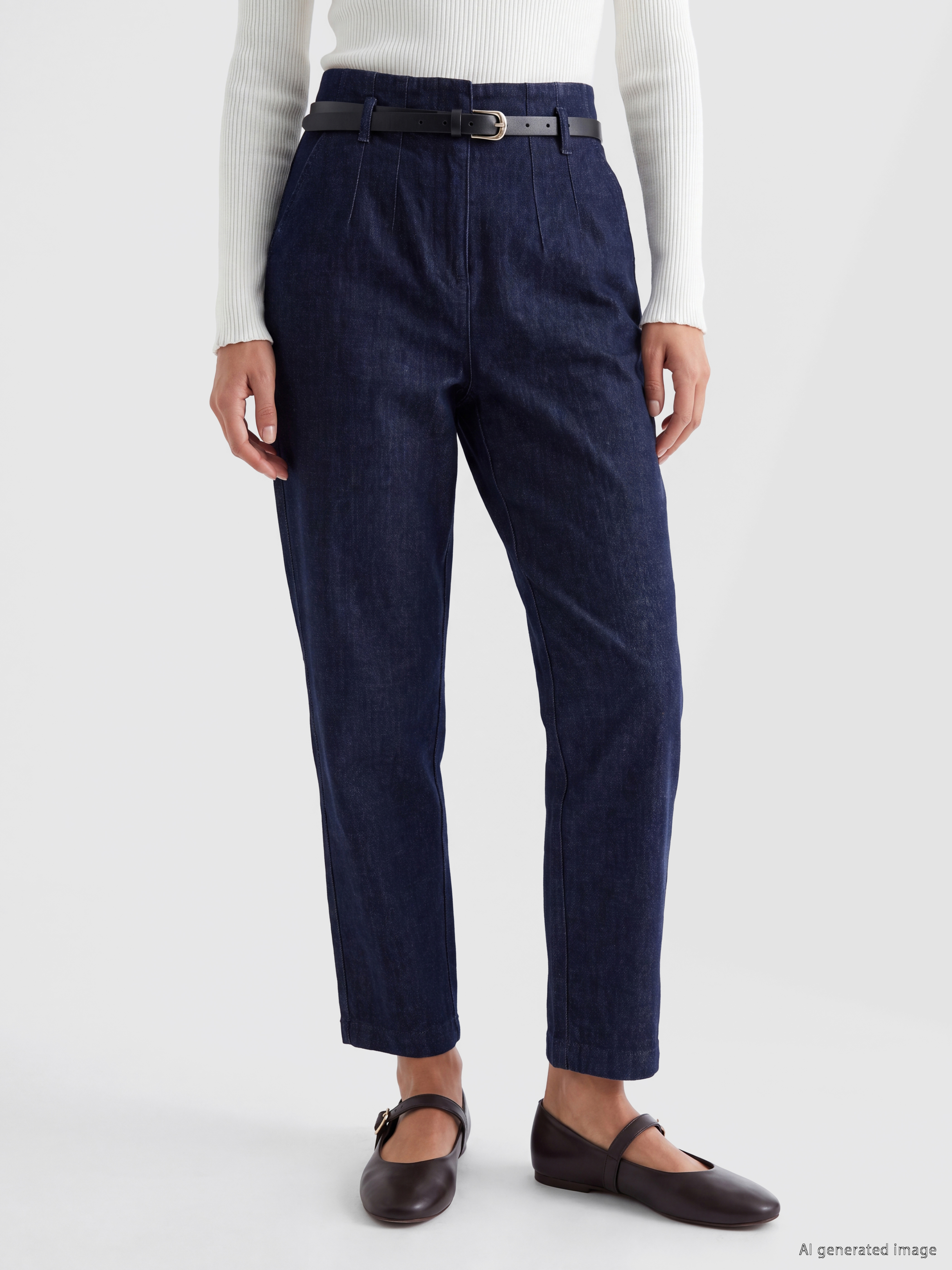 LCWAIKIKI Classic Kemerli Slim Mom Kadın Jean Pantolon görsel 2