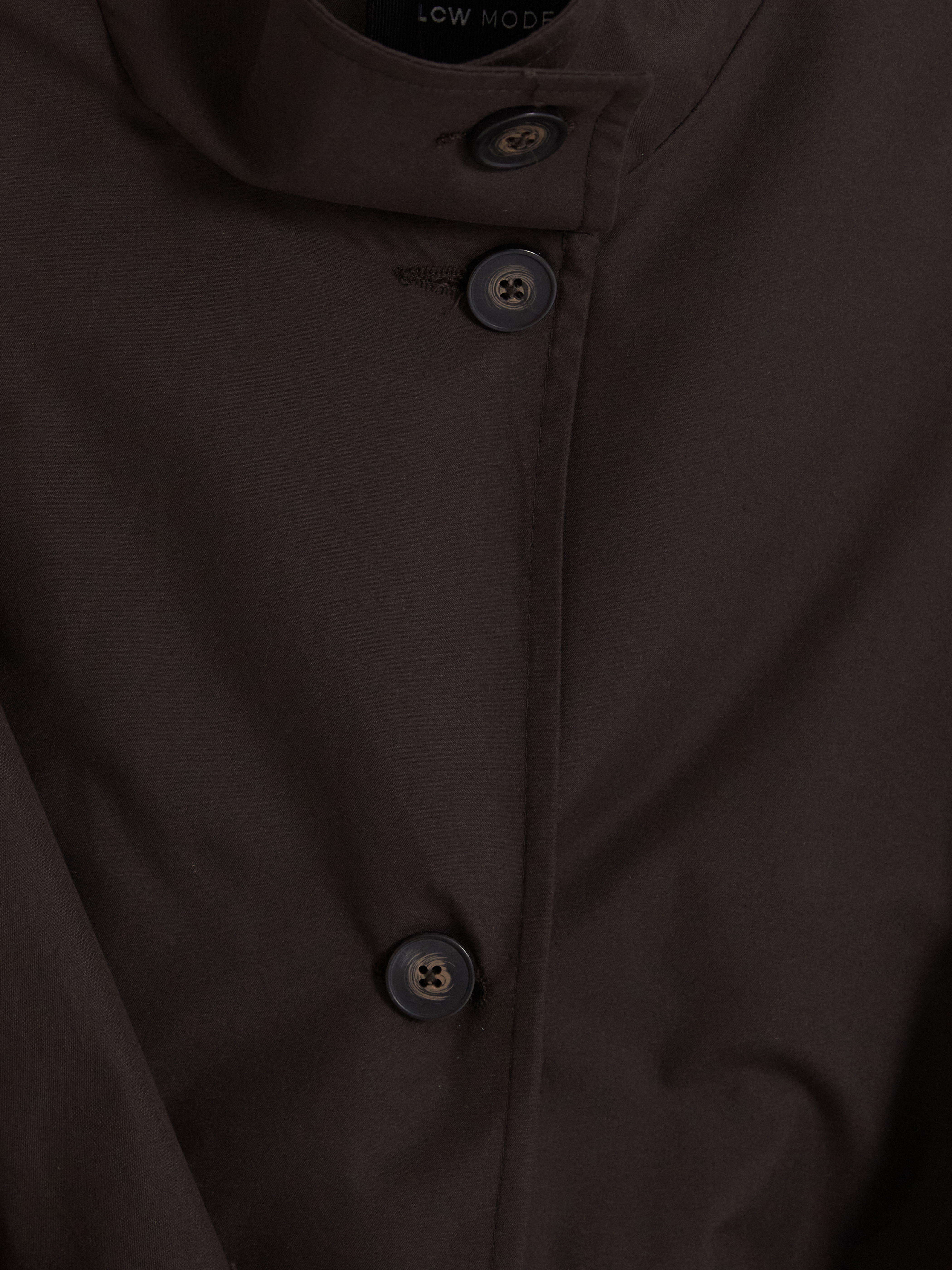 LCW Modest Dik Yaka Kuşaklı Oversize Kadın Trençkot görsel 3