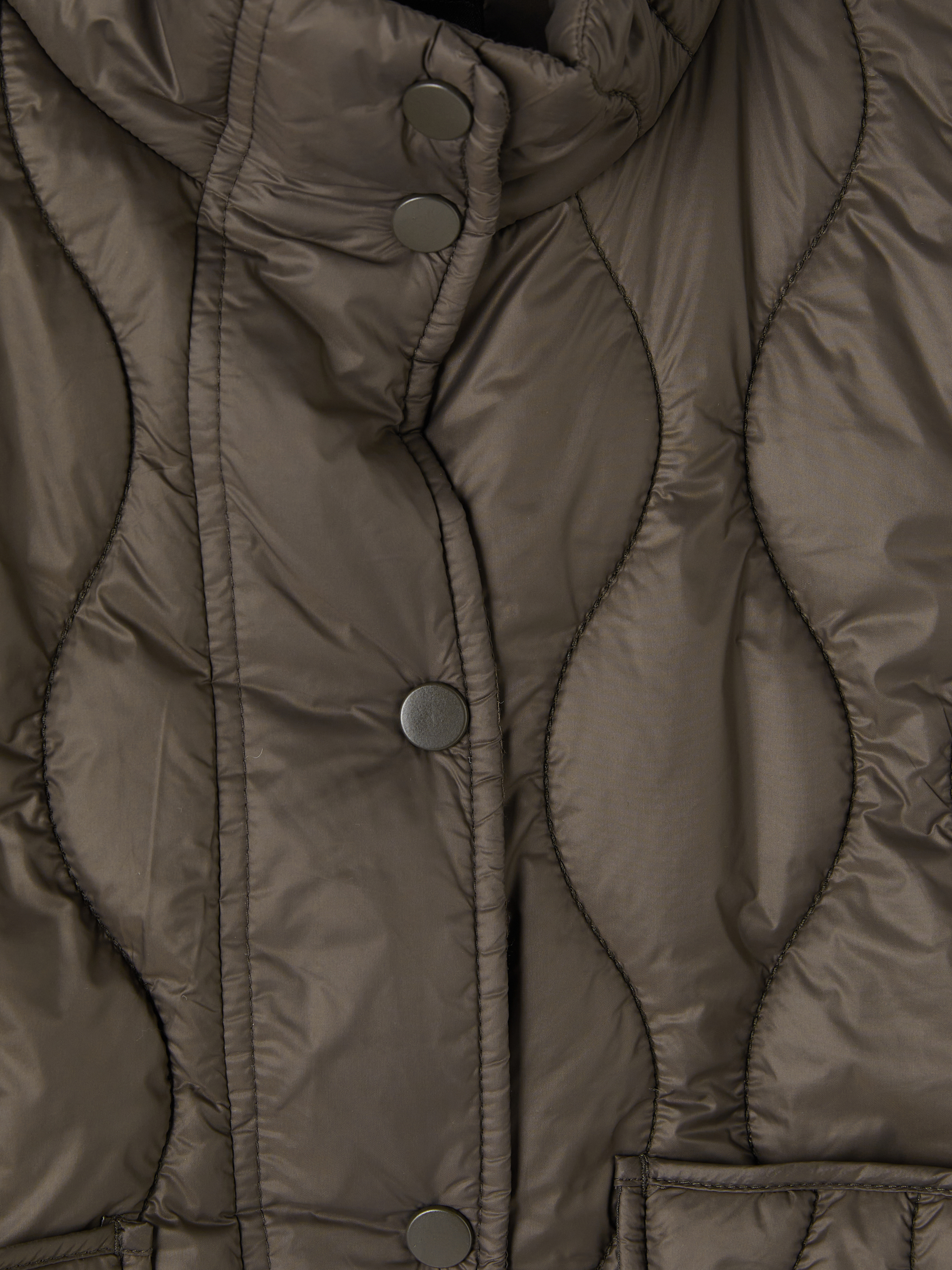 LCW Vision Kapitone Oversize Kadın Şişme Yelek görsel 6