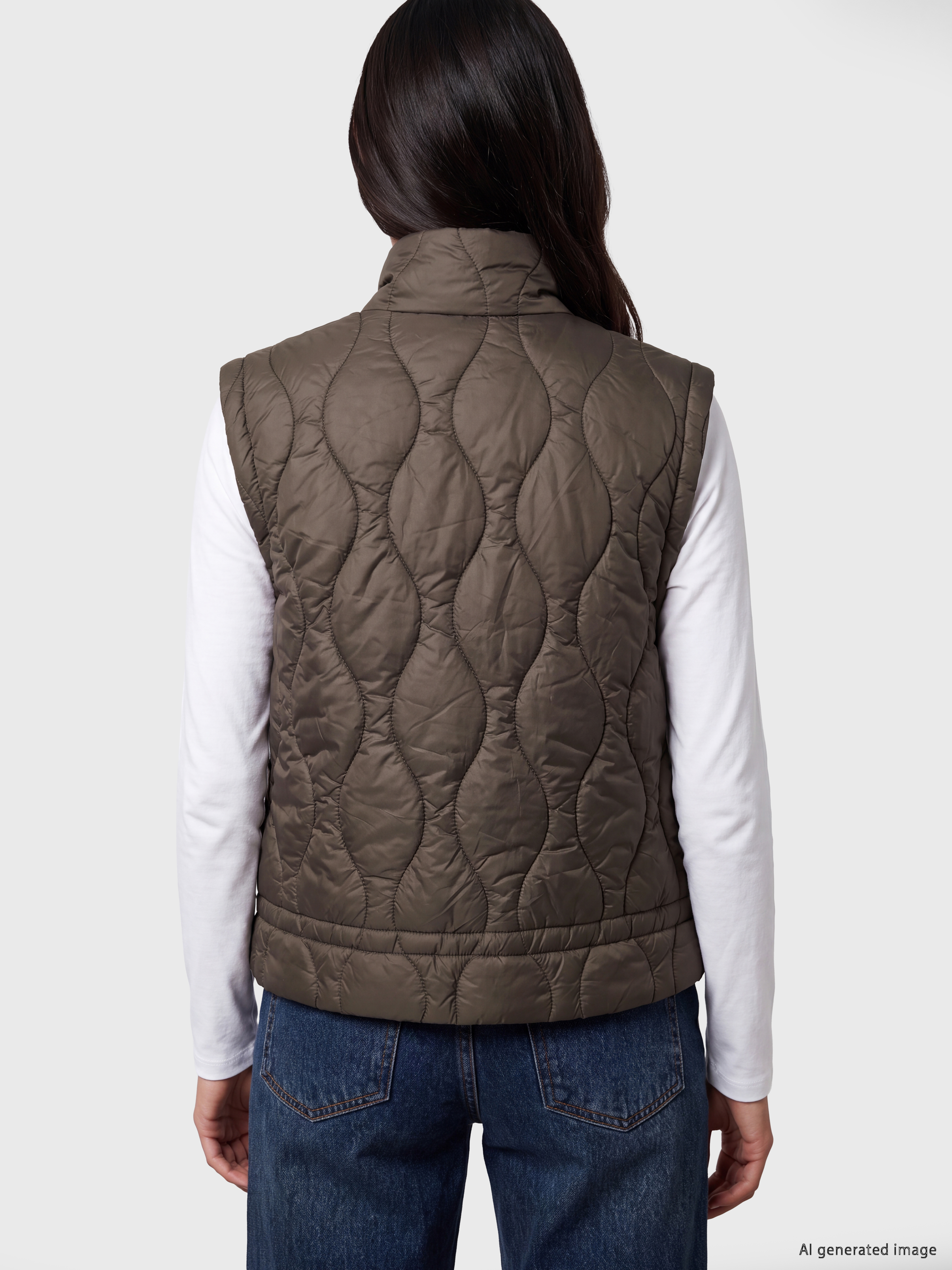 LCW Vision Kapitone Oversize Kadın Şişme Yelek görsel 4