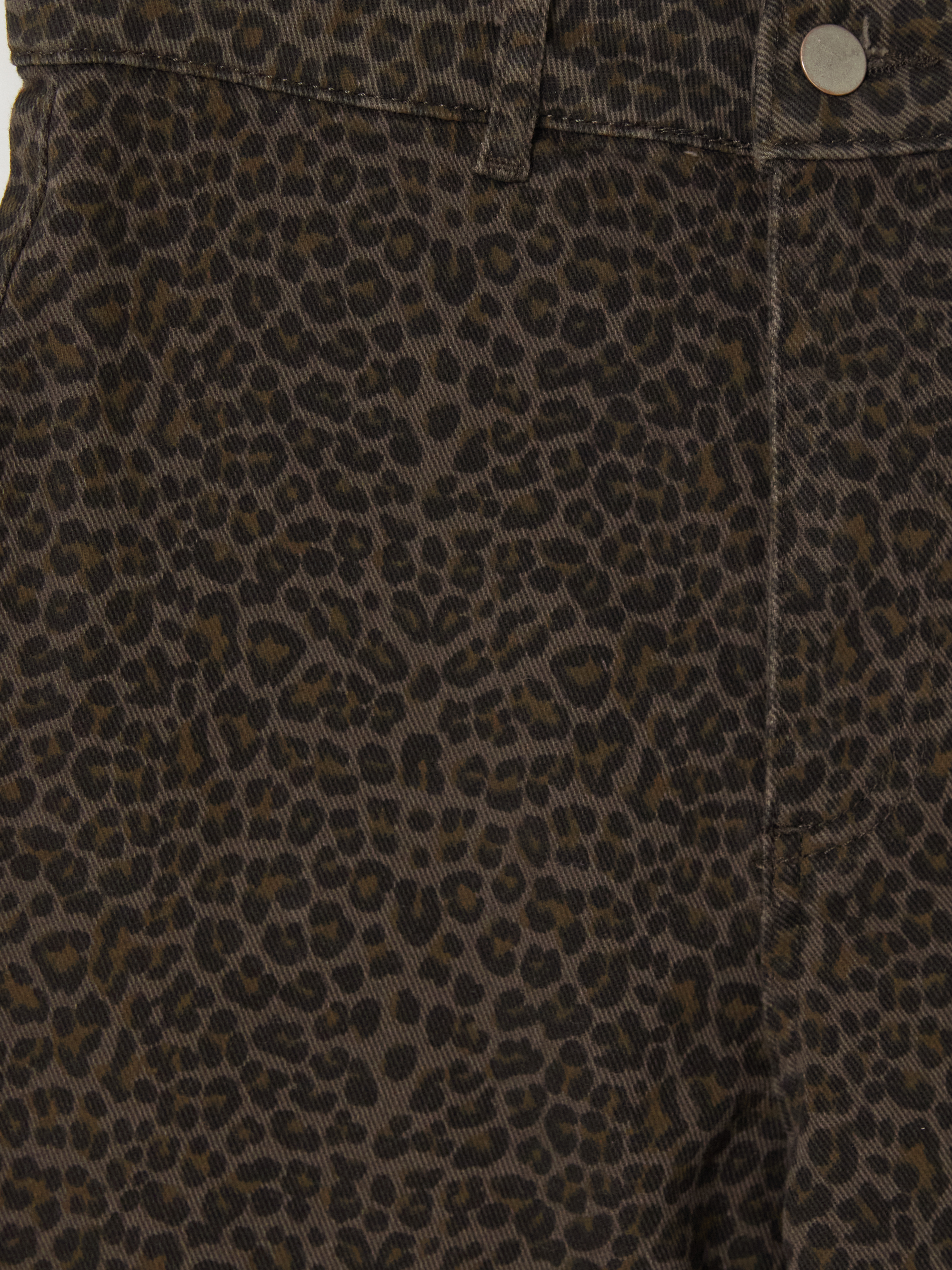 LCW Modest Wideleg Leopar Desenli Kadın Jean Pantolon görsel 3